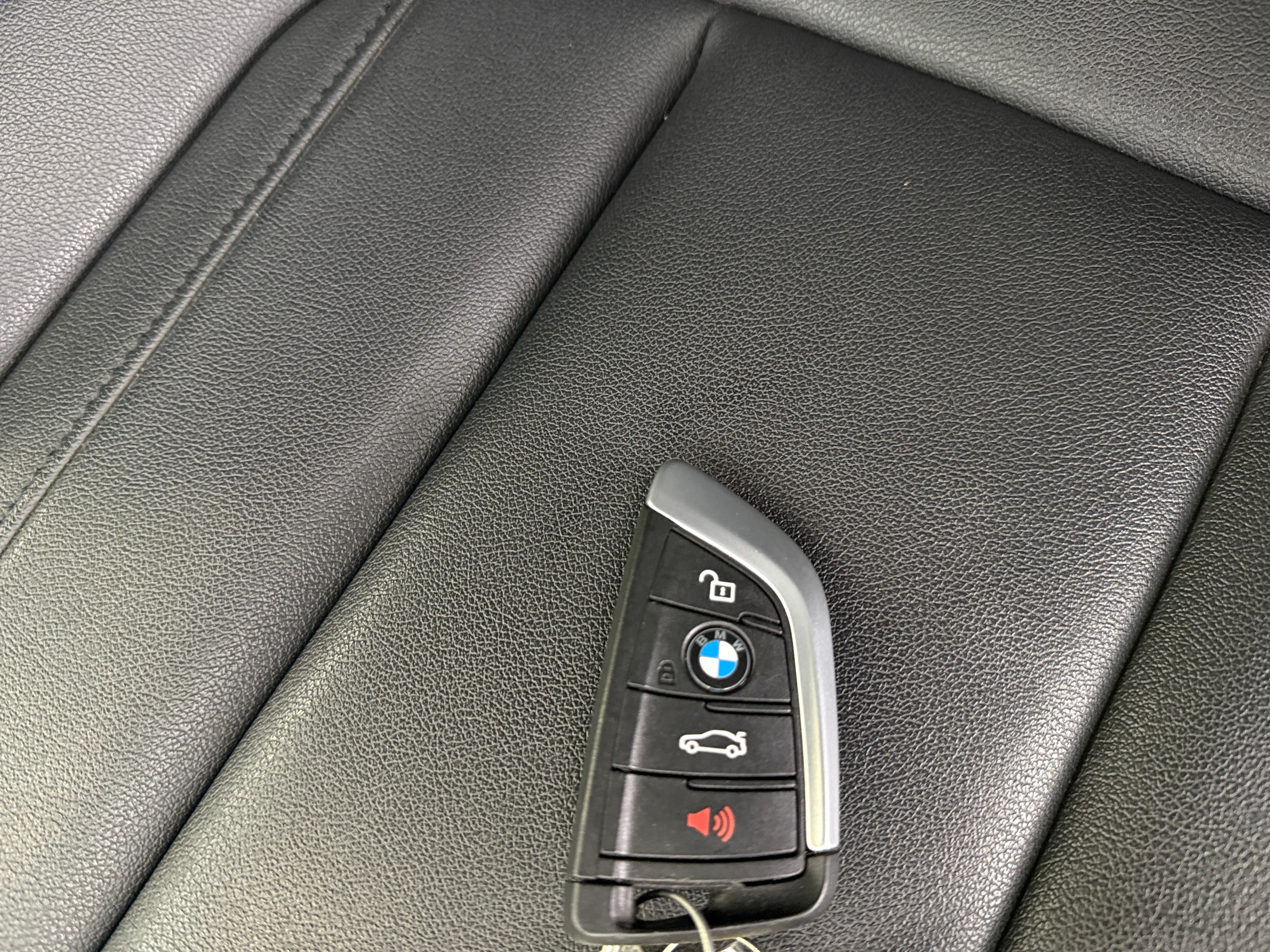 2019 BMW X3 30i - Photo 14