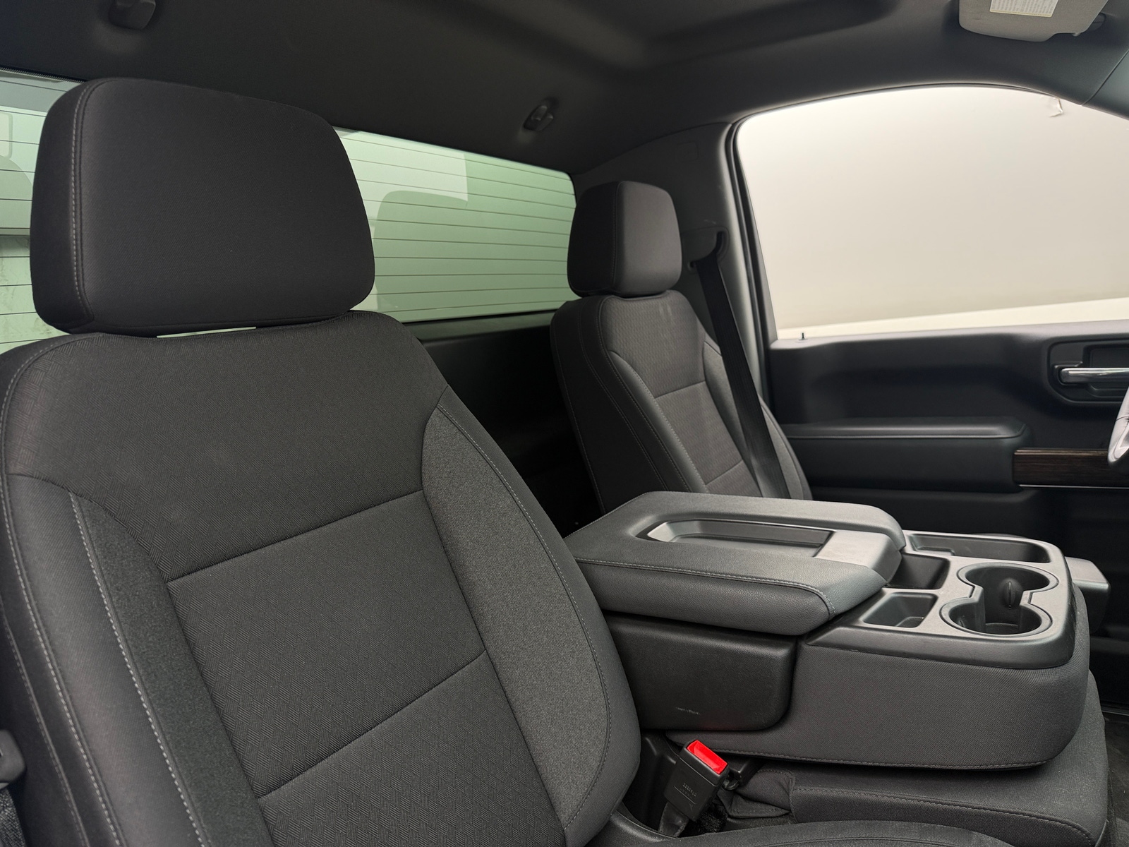 Thumbnail: 2025 GMC Sierra 2500 - 2