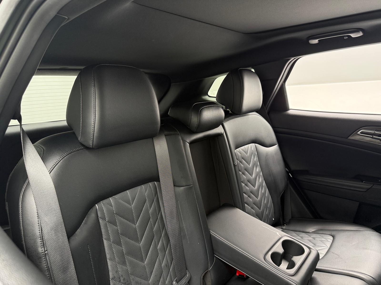 Thumbnail: 2023 Kia Sportage - 5