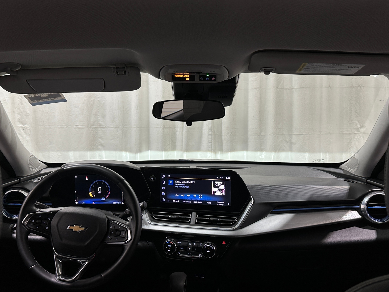 Thumbnail: 2025 Chevrolet Trax - 3