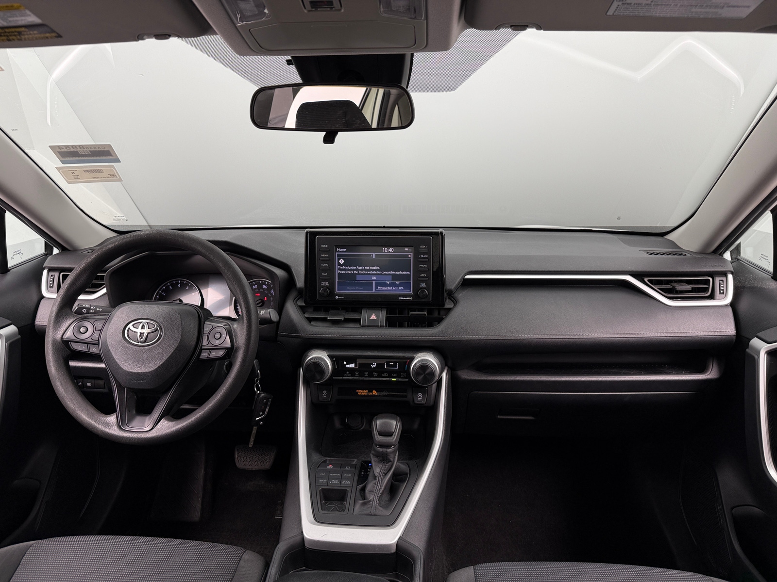 Thumbnail: 2020 Toyota RAV4 - 3