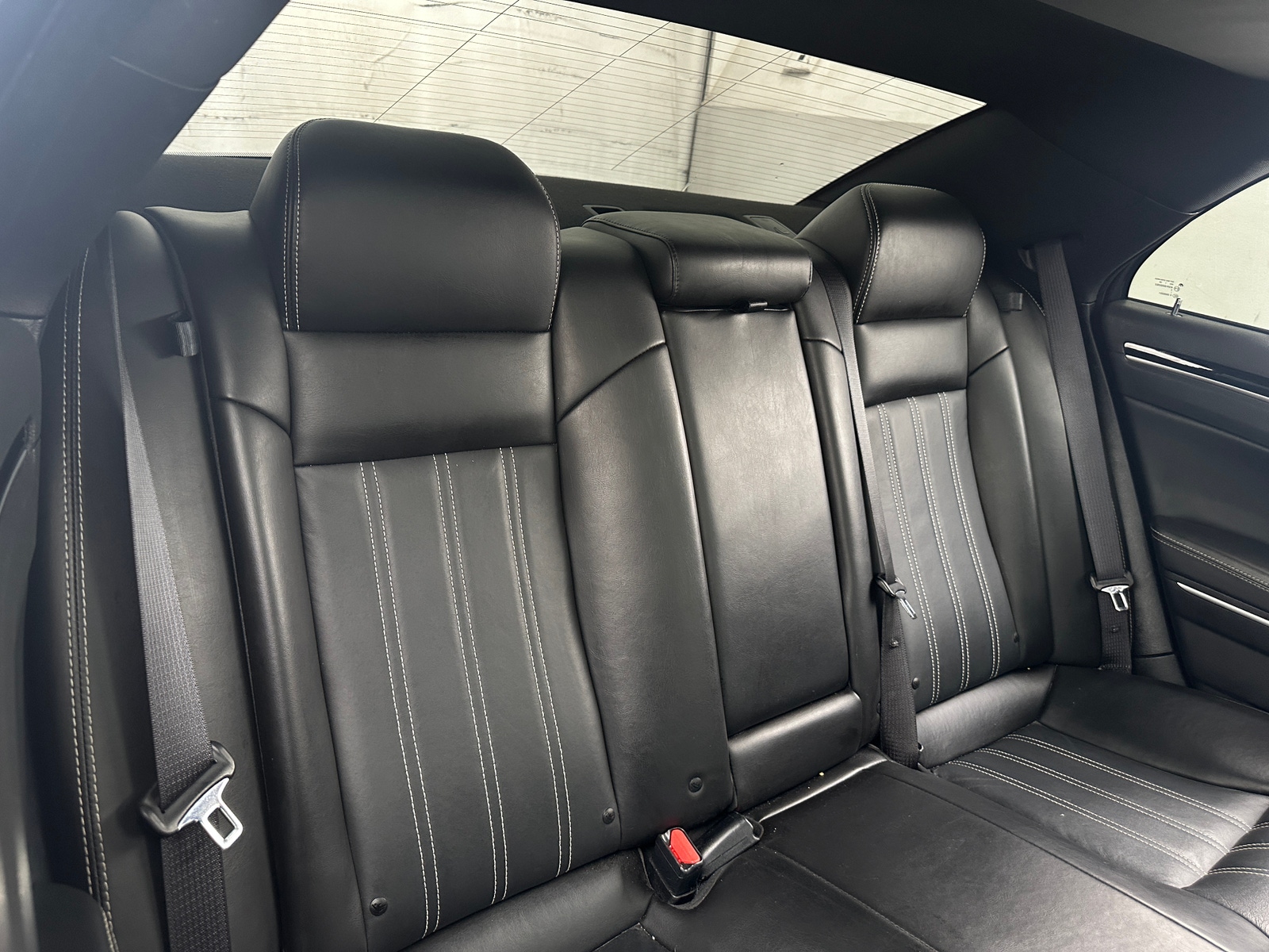 Thumbnail: 2021 Chrysler 300 - 5