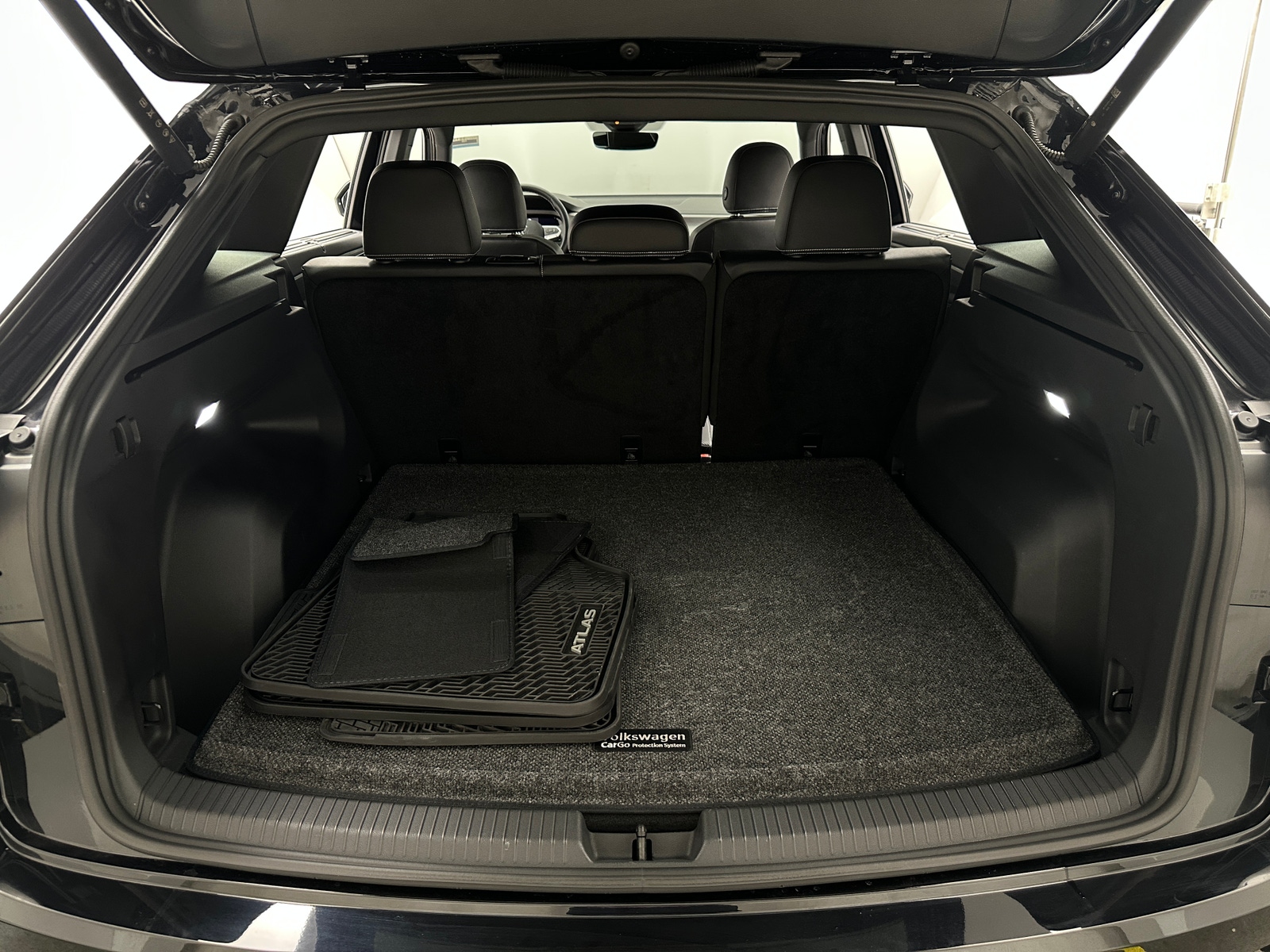Thumbnail: 2026 Volkswagen Atlas - 6