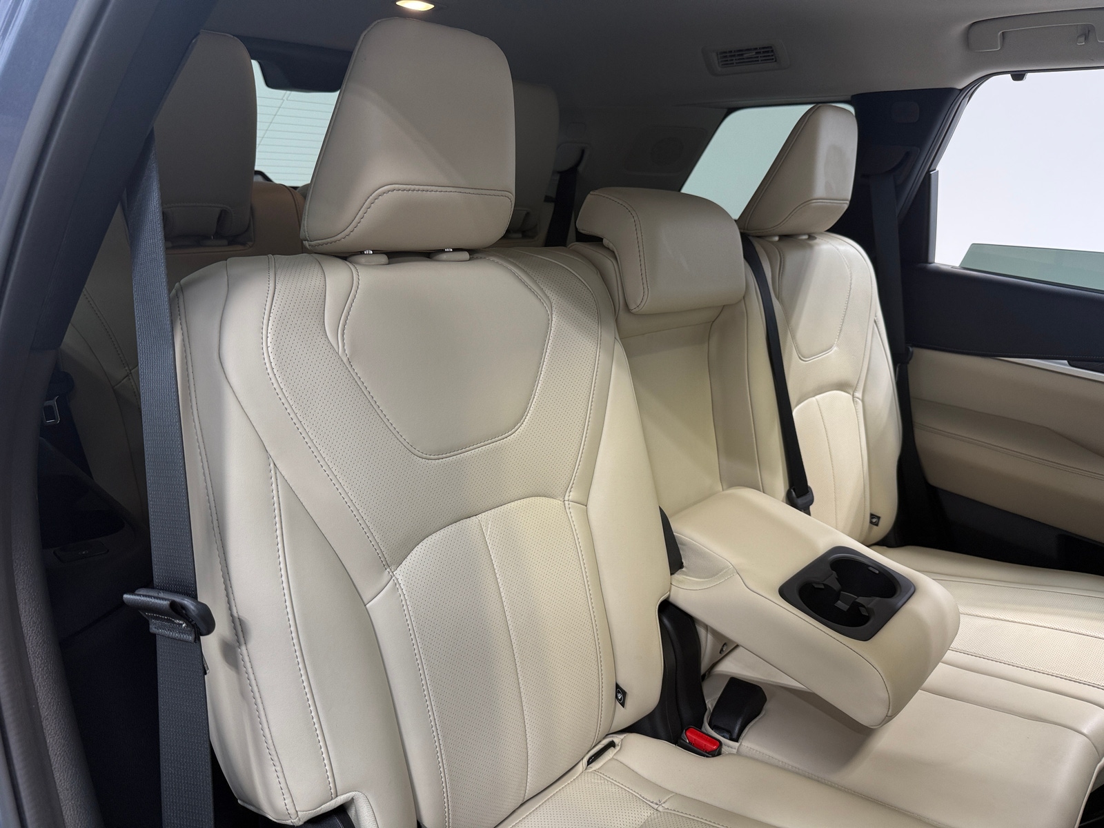 Thumbnail: 2023 INFINITI QX60 - 5
