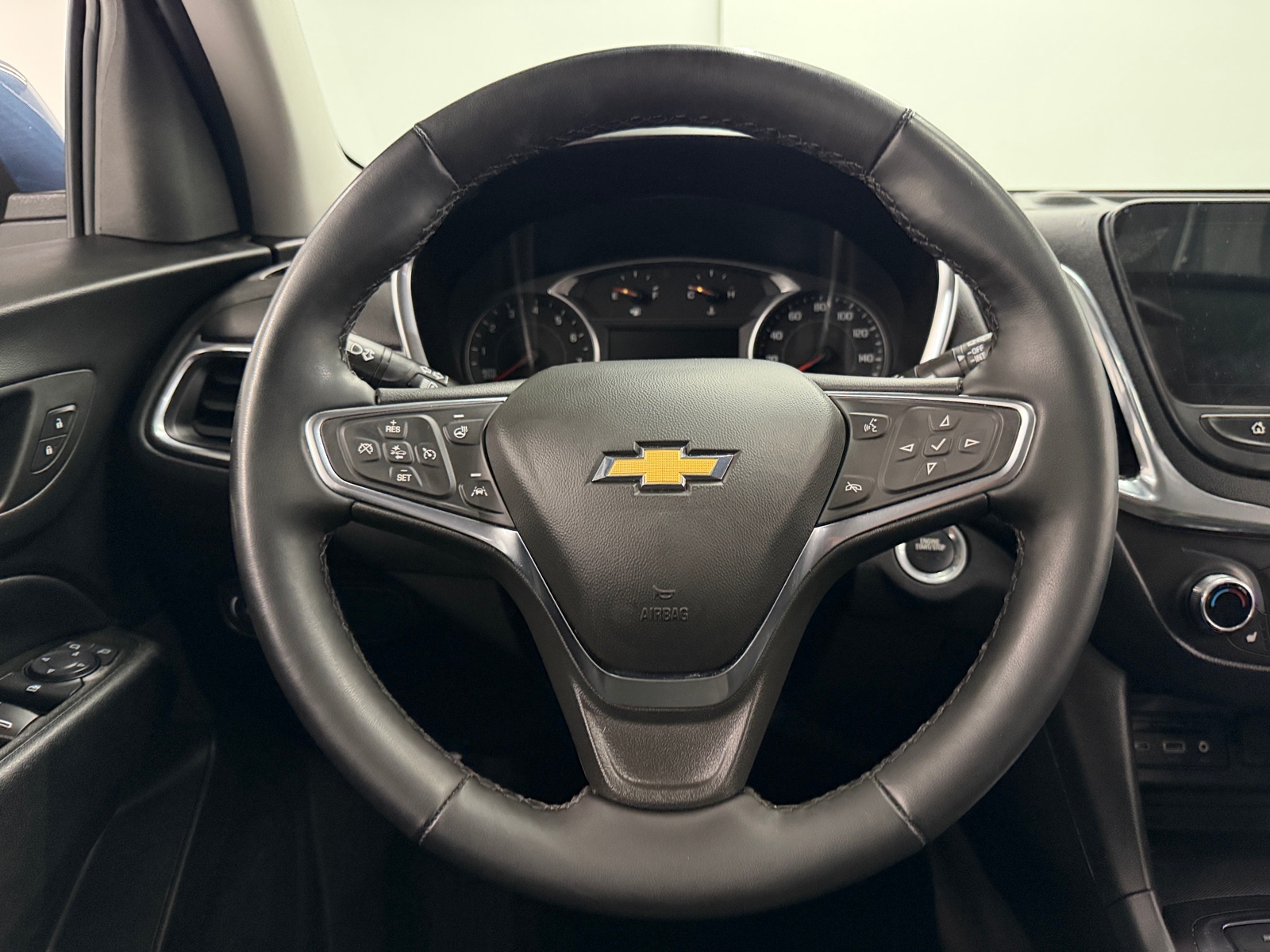 Thumbnail: 2024 Chevrolet Equinox - 5