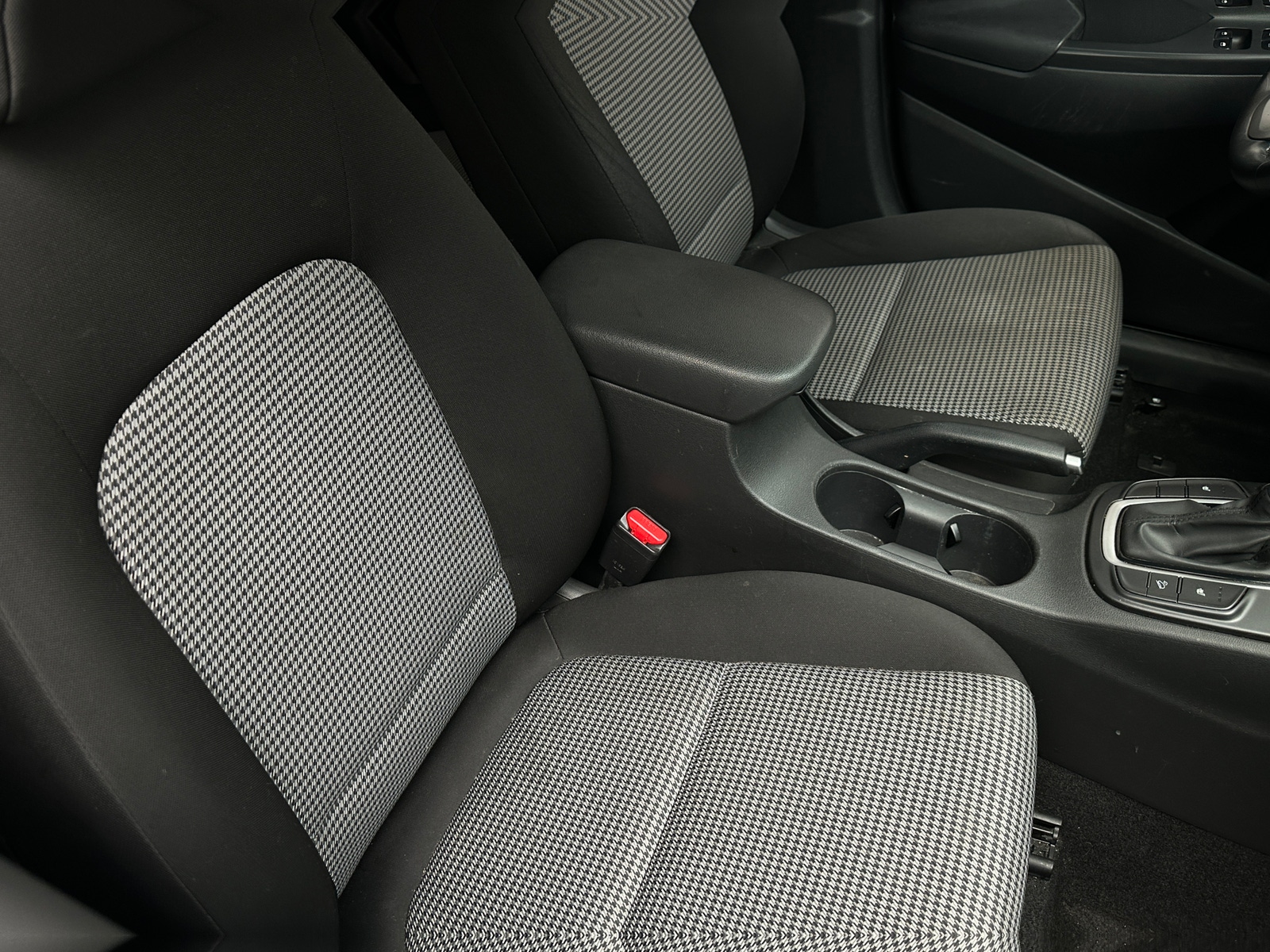 Thumbnail: 2019 Hyundai Kona - 2