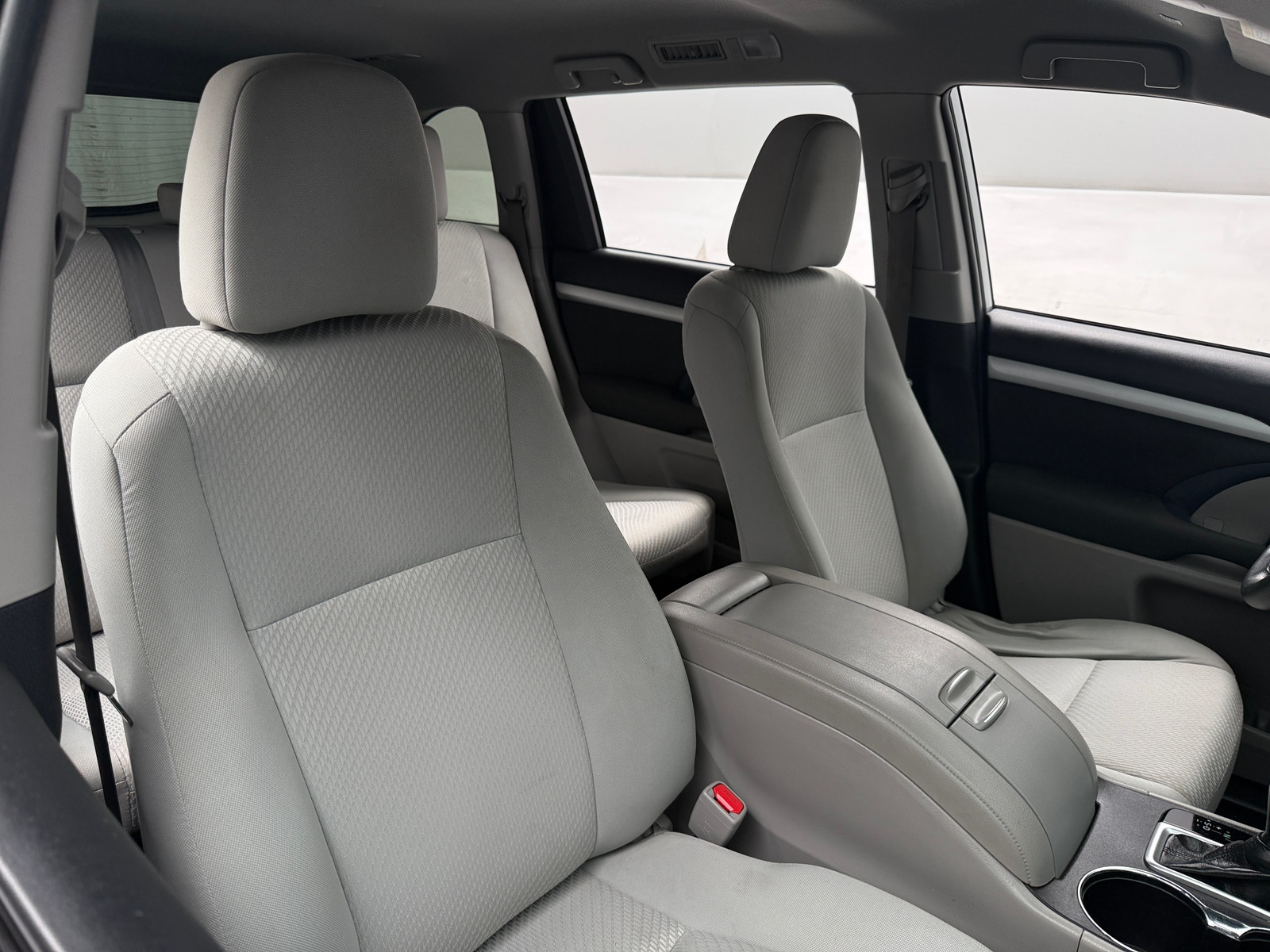 Thumbnail: 2019 Toyota Highlander - 2