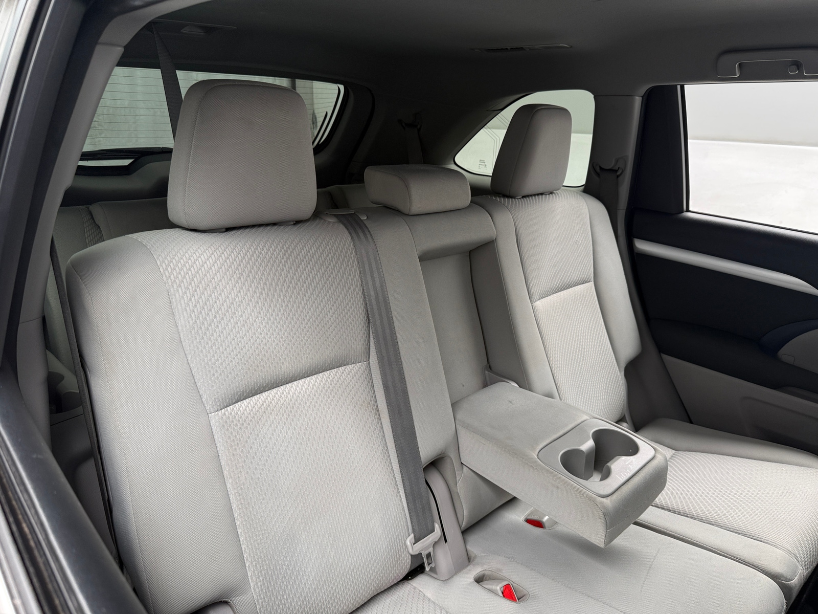 Thumbnail: 2019 Toyota Highlander - 6