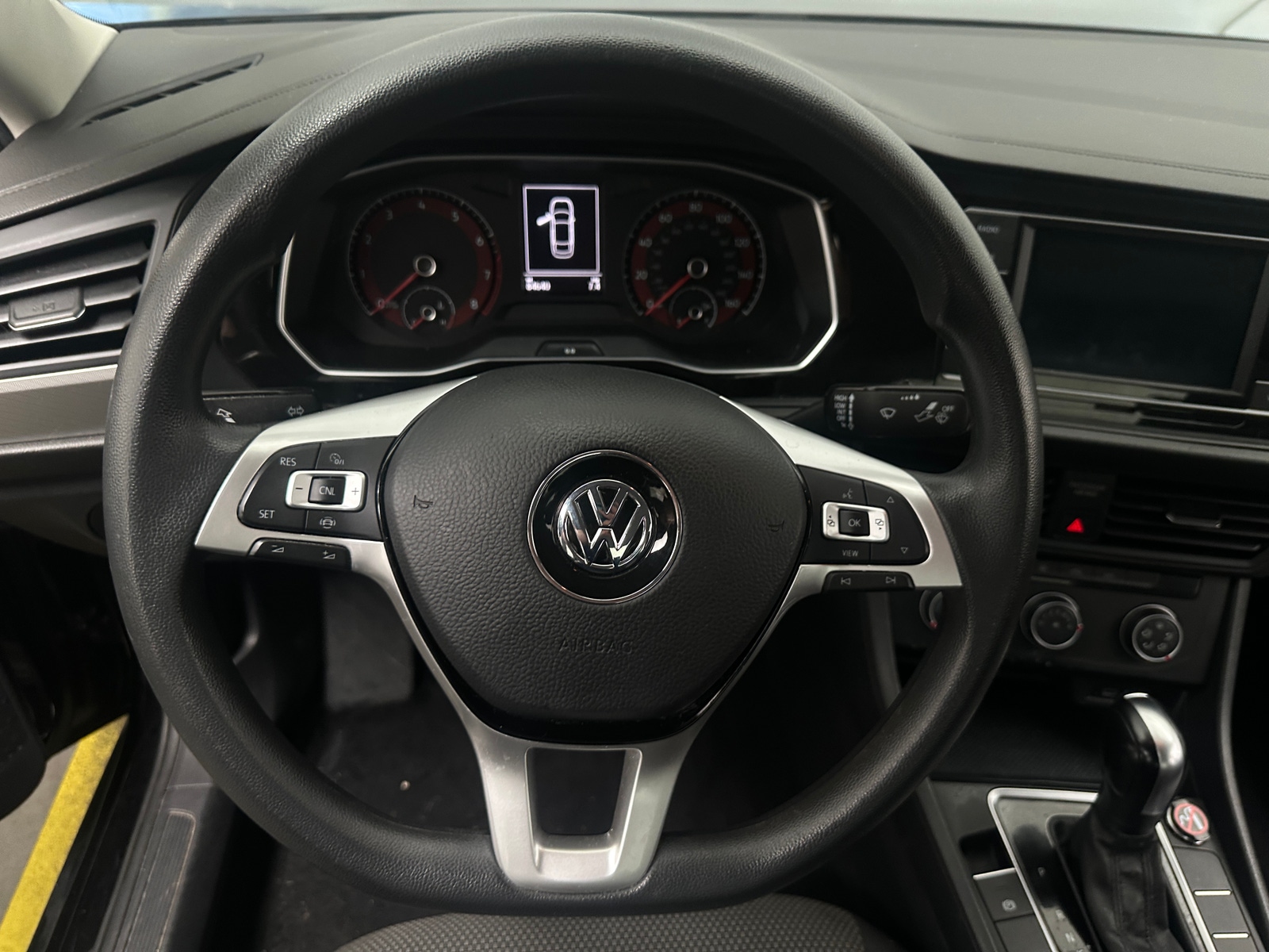 Thumbnail: 2020 Volkswagen Jetta - 5