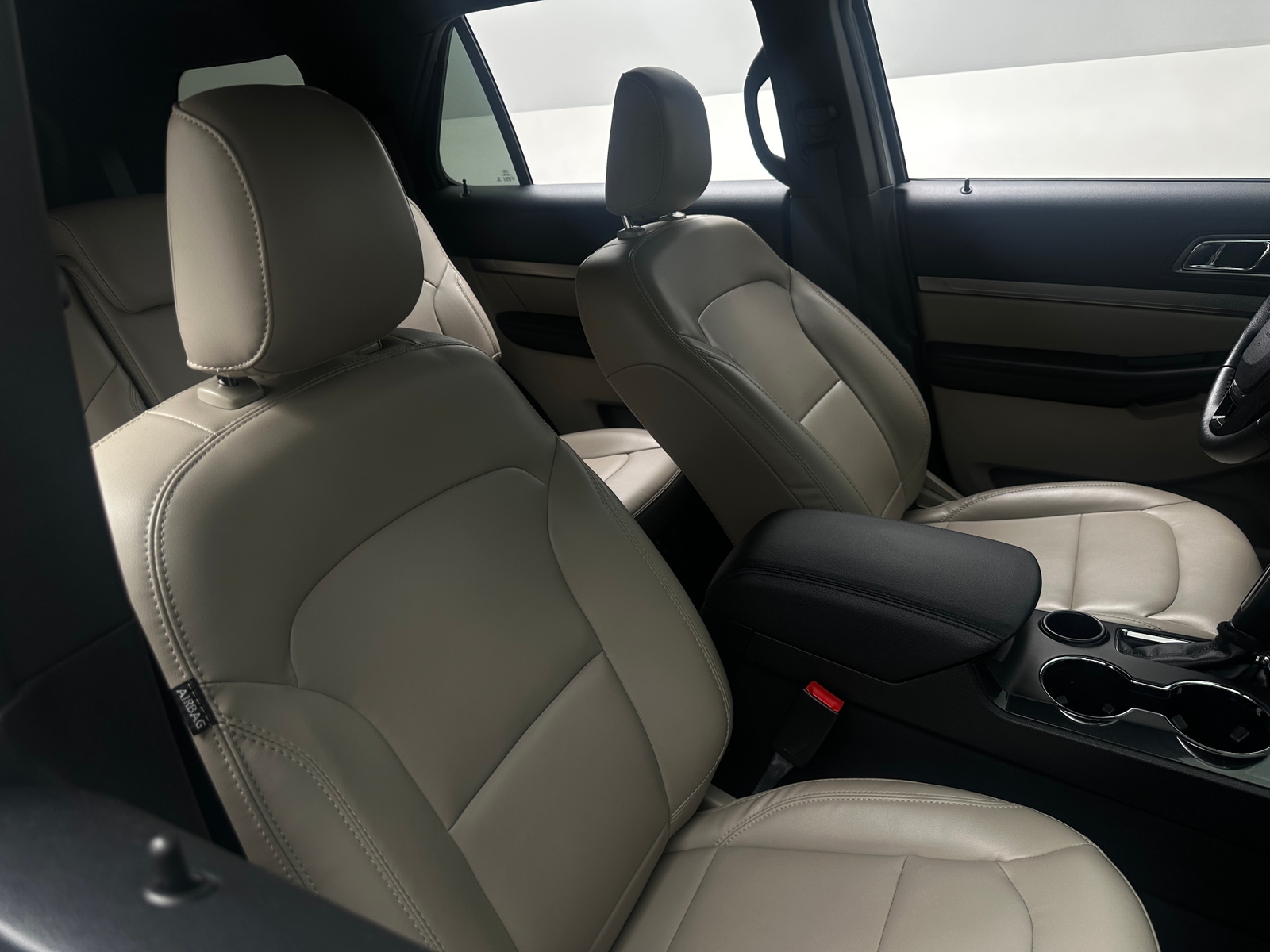 Thumbnail: 2019 Ford Explorer - 2