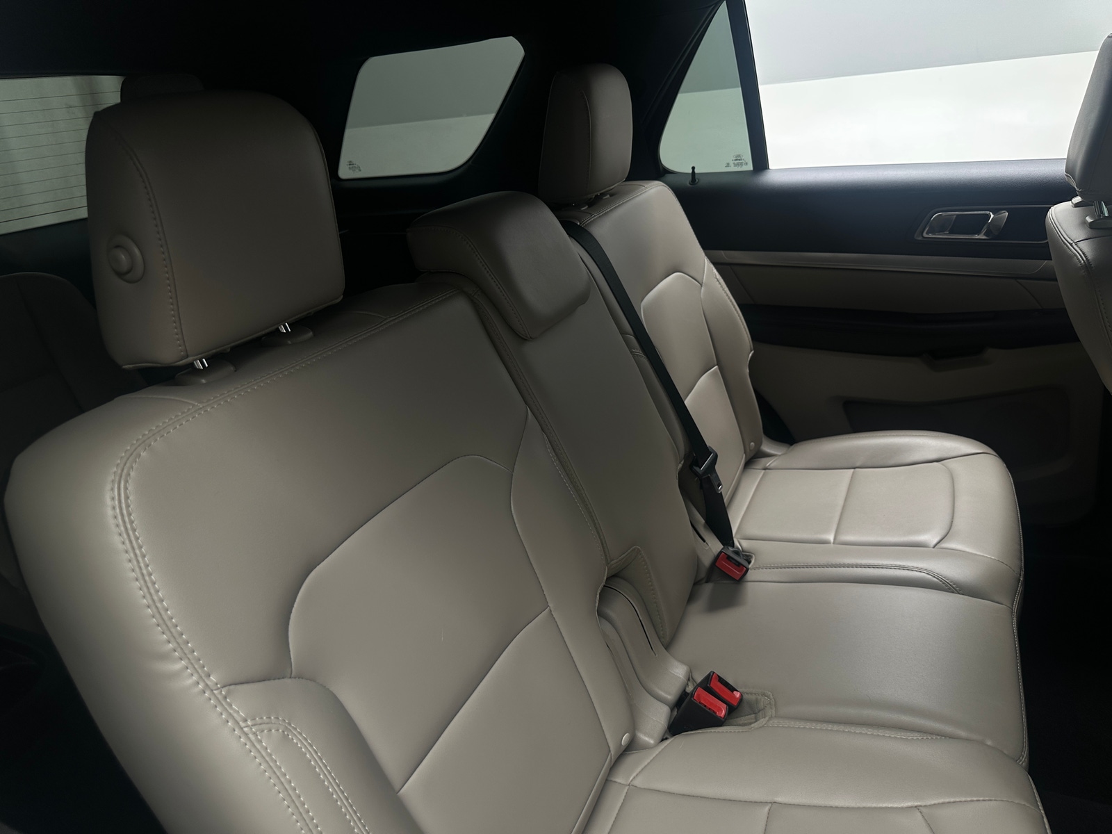 Thumbnail: 2019 Ford Explorer - 6