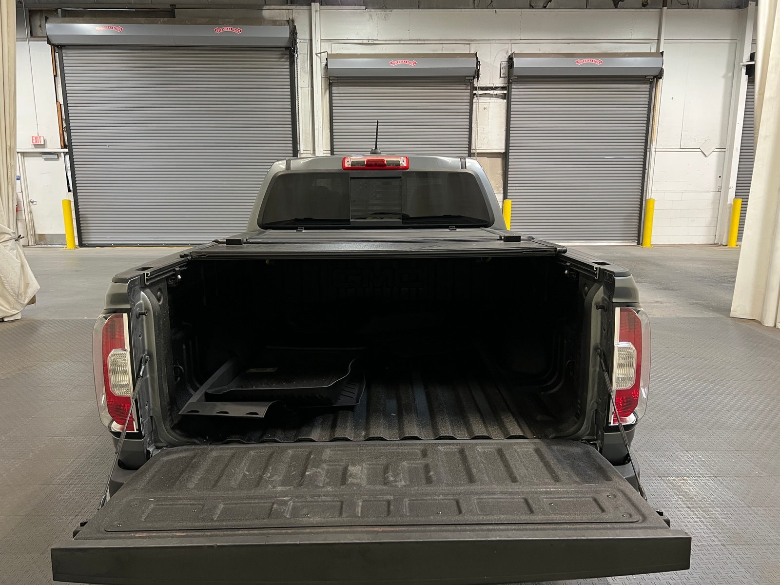 Thumbnail: 2021 GMC Canyon - 6