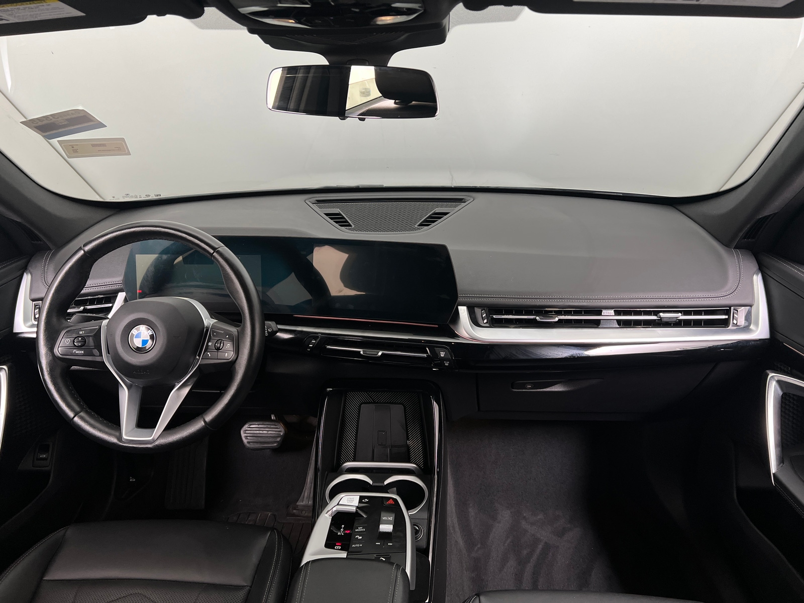 Thumbnail: 2025 BMW X1 - 2