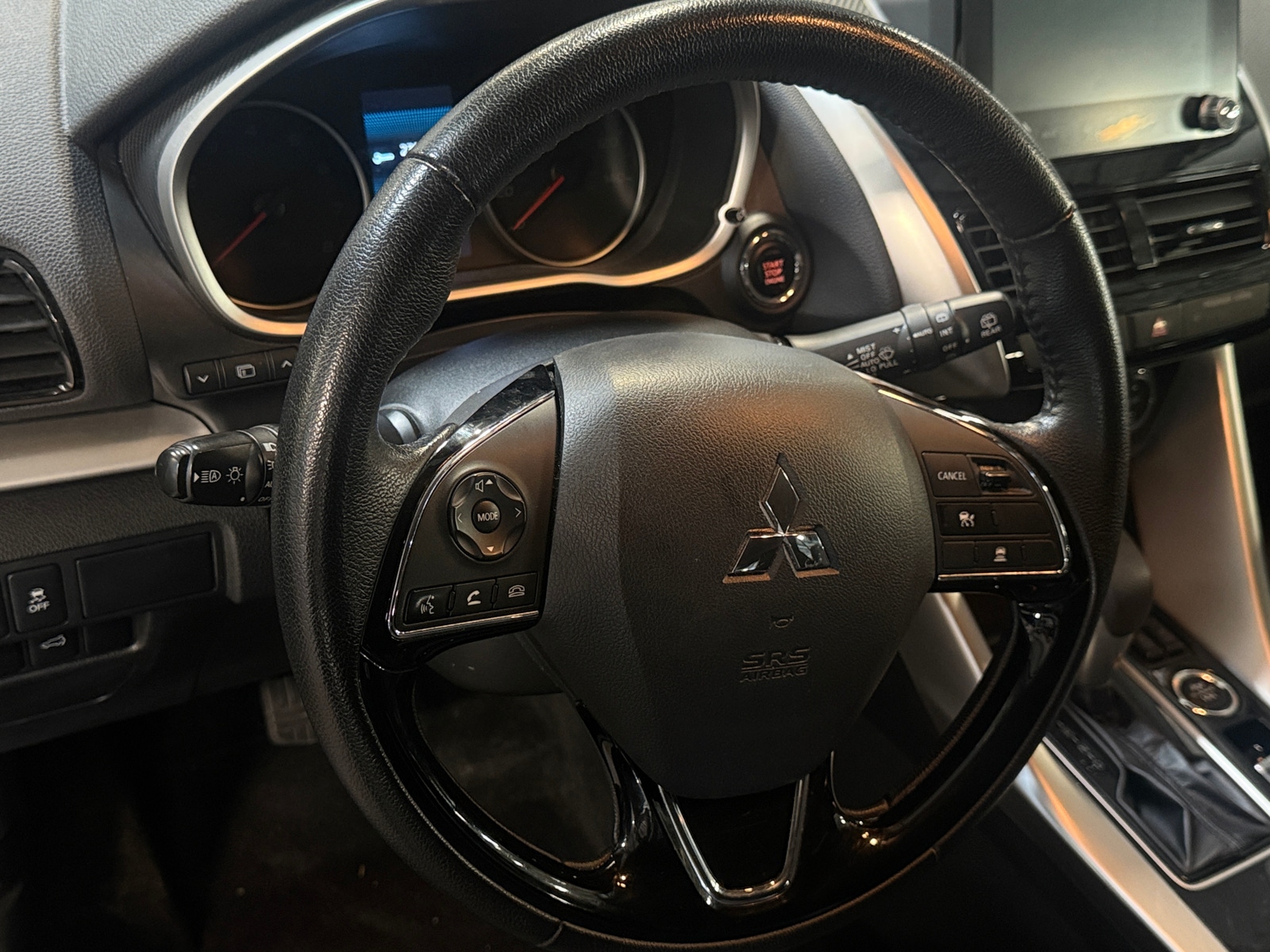 Thumbnail: 2024 Mitsubishi Eclipse Cross - 4