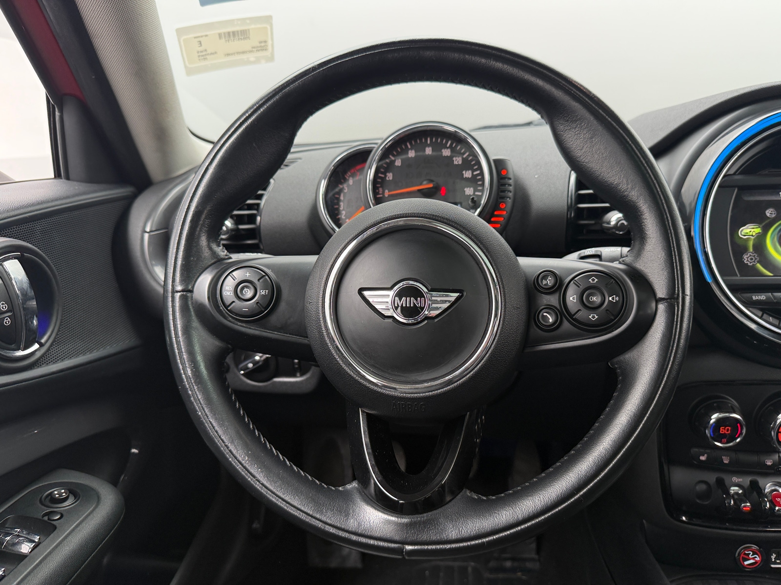 Thumbnail: 2017 MINI Cooper Clubman - 4