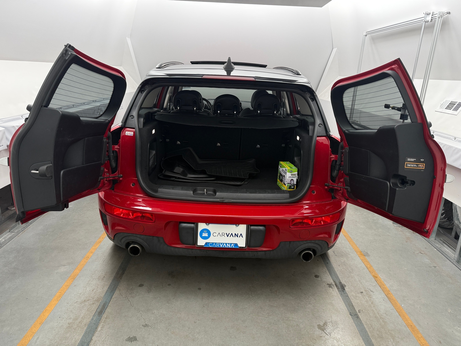 Thumbnail: 2017 MINI Cooper Clubman - 6