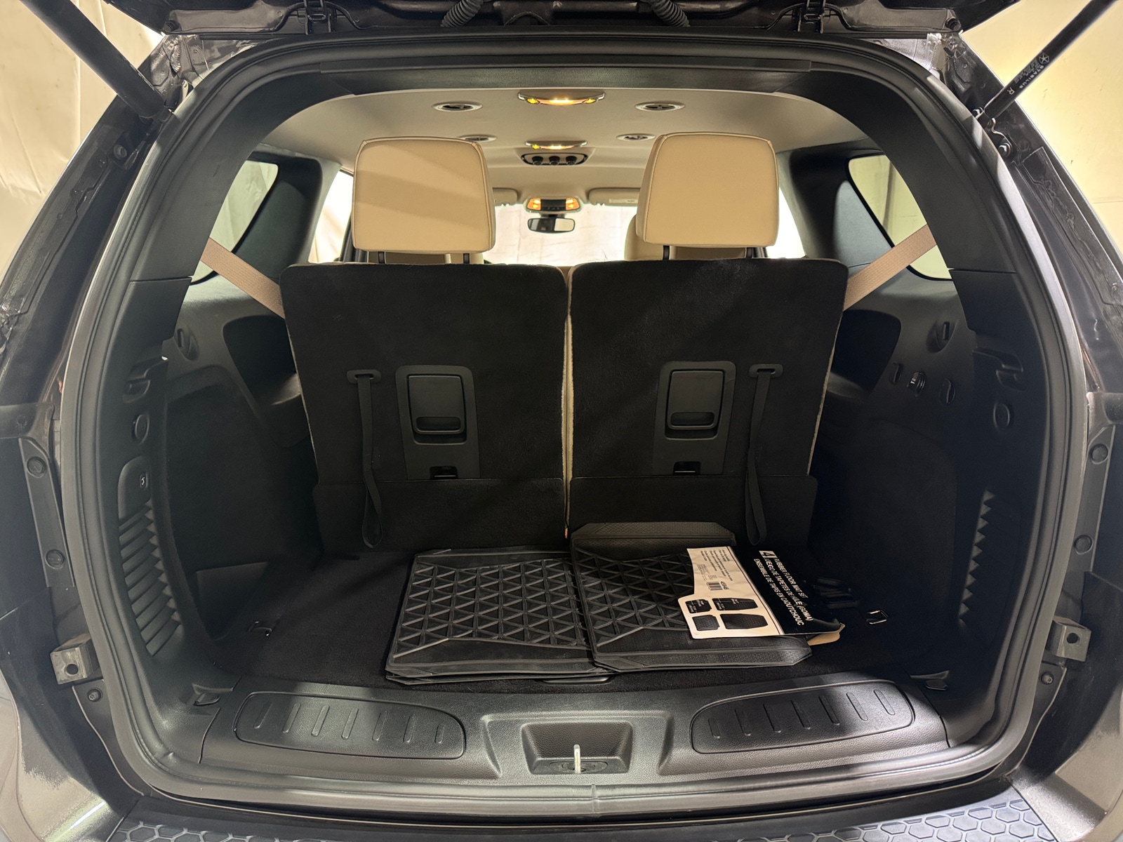 Thumbnail: 2021 Dodge Durango - 6