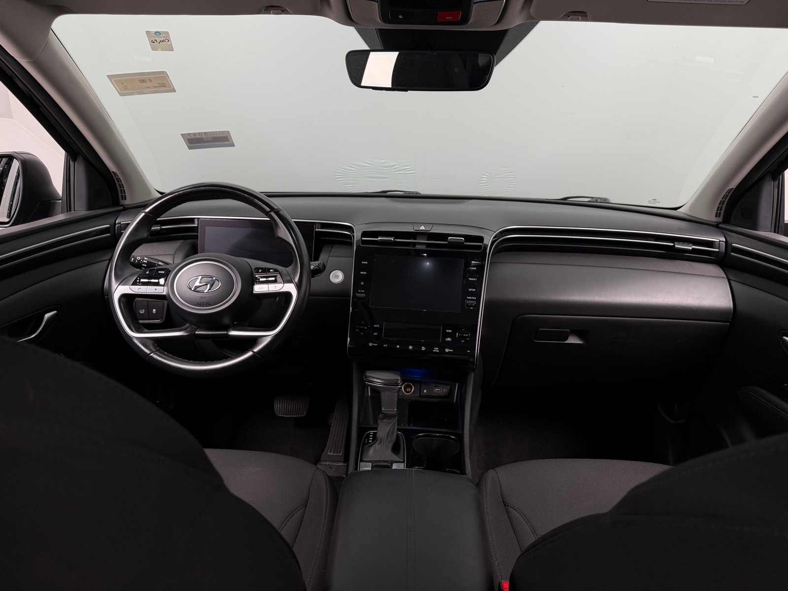 Thumbnail: 2022 Hyundai Tucson - 3