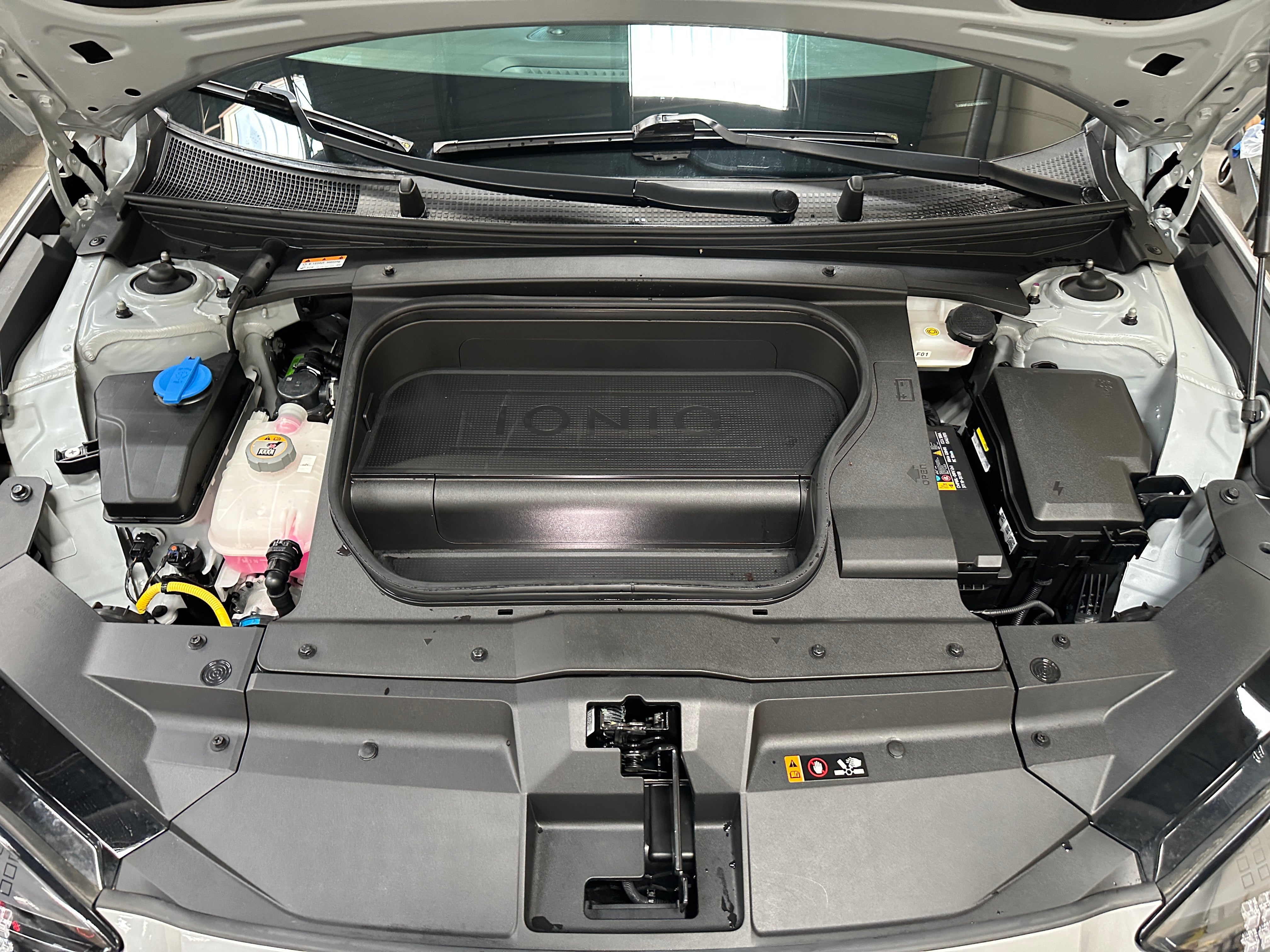 Used 2023 Hyundai IONIQ 6 Limited with VIN KMHM54AA2PA028531 for sale in Auburn, WA
