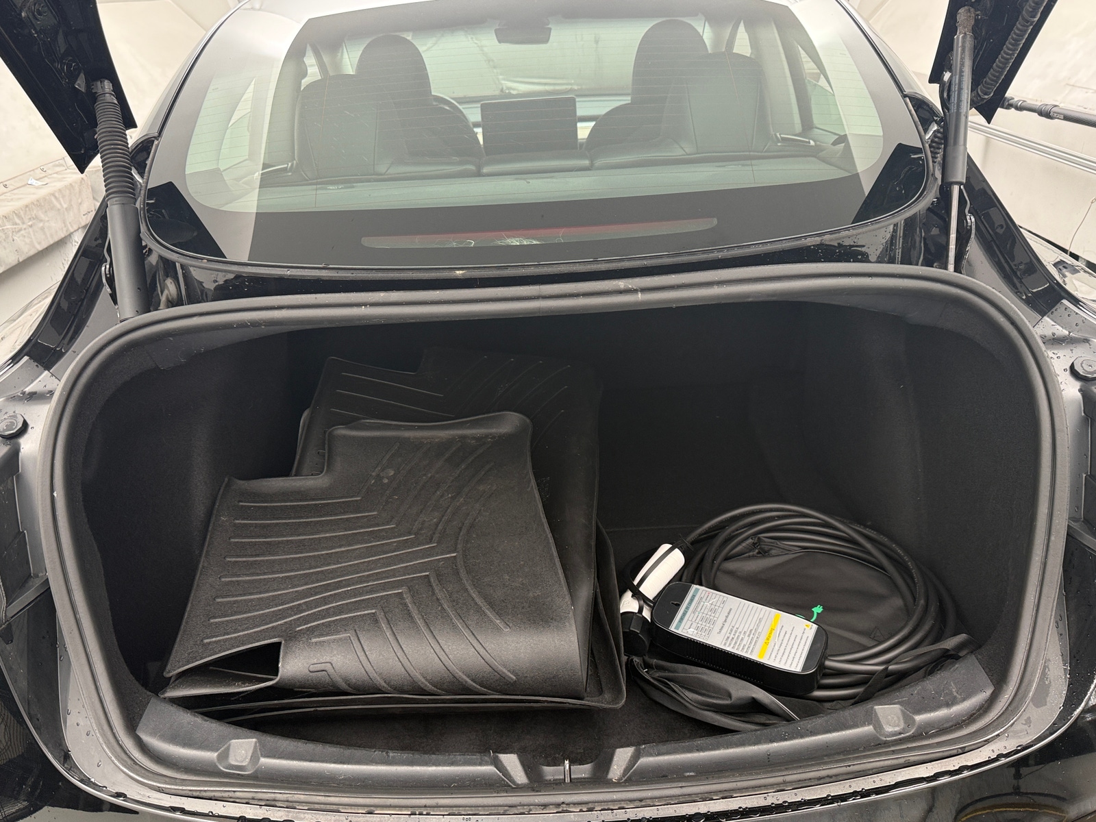 Thumbnail: 2023 Tesla Model 3 - 6