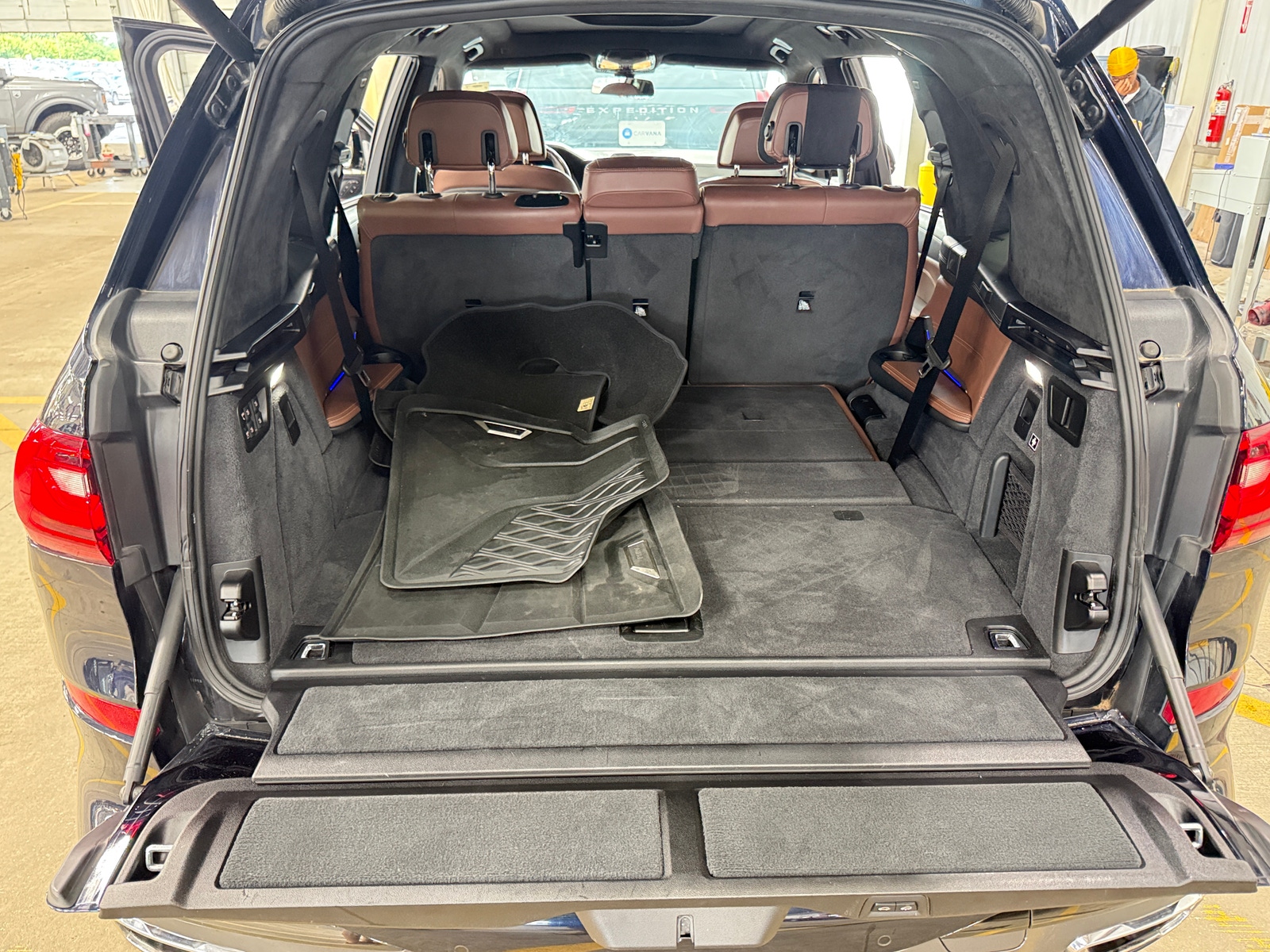 Thumbnail: 2019 BMW X7 - 6