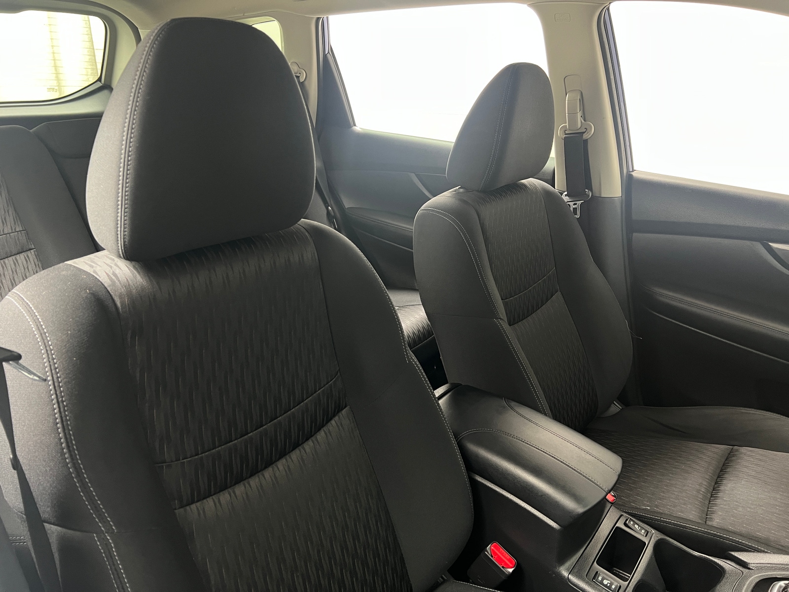 Thumbnail: 2017 Nissan Rogue - 2