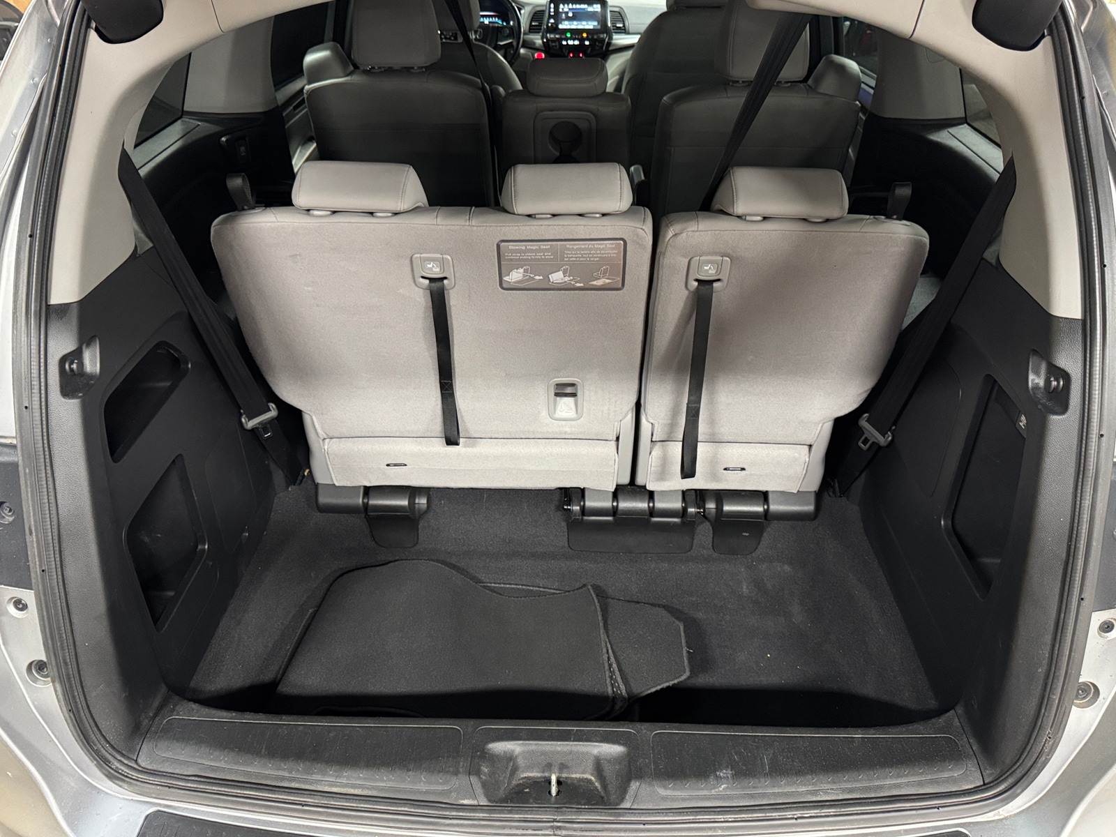 Thumbnail: 2018 Honda Odyssey - 6