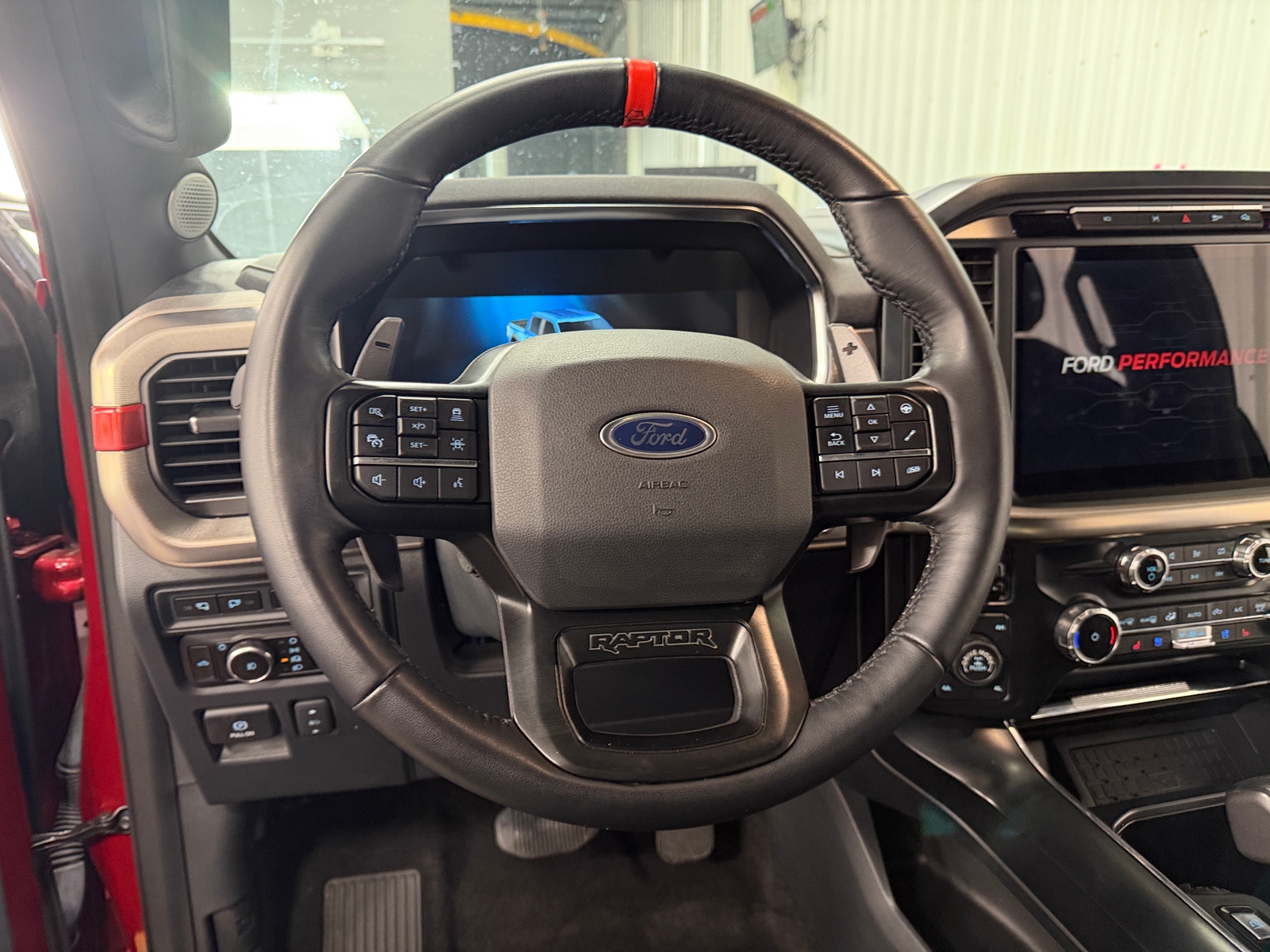 Thumbnail: 2023 Ford Econoline - 4