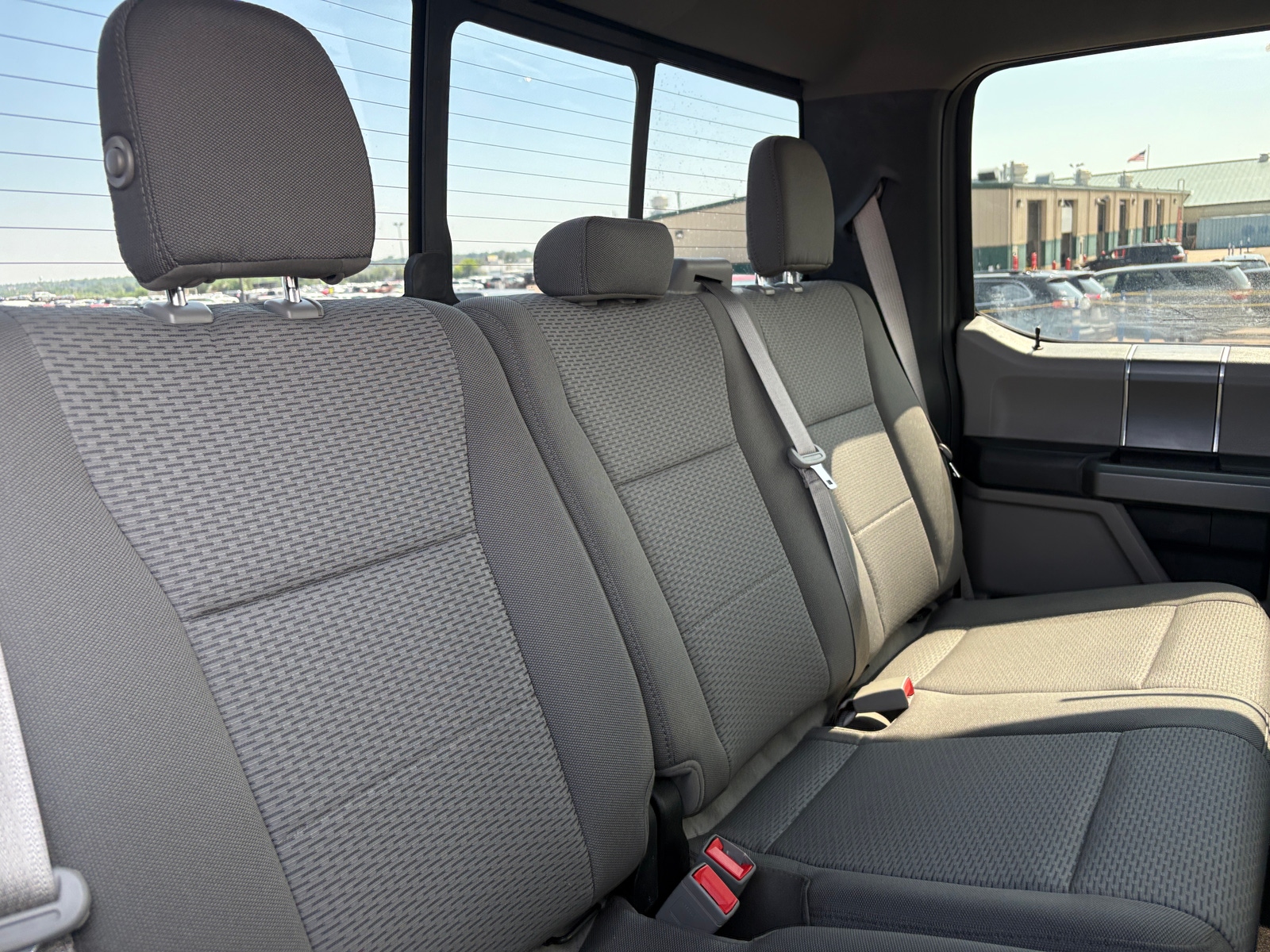 Thumbnail: 2019 Ford Econoline - 6