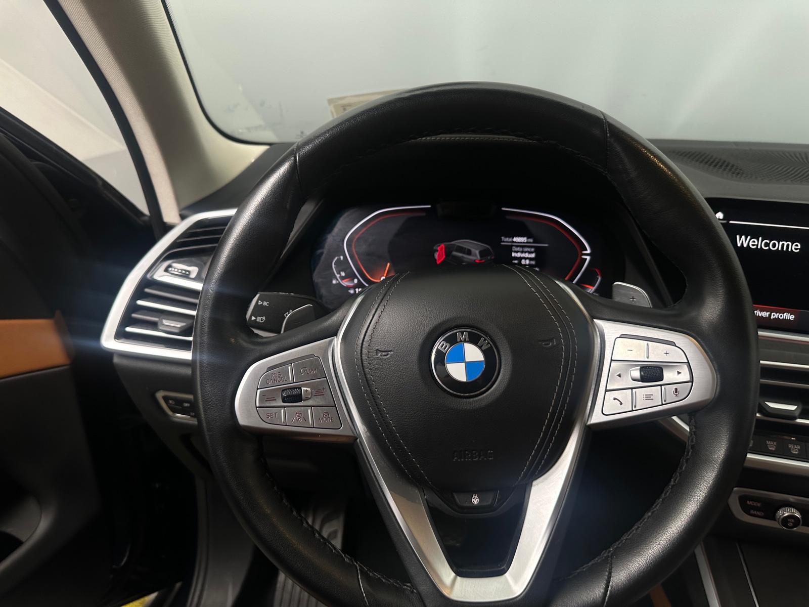 Thumbnail: 2022 BMW X7 - 4
