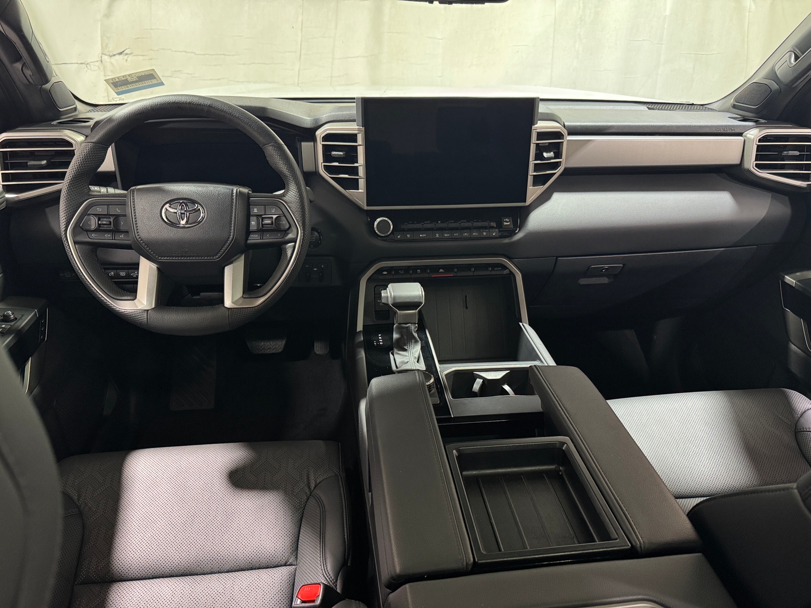 Thumbnail: 2025 Toyota Tundra - 2