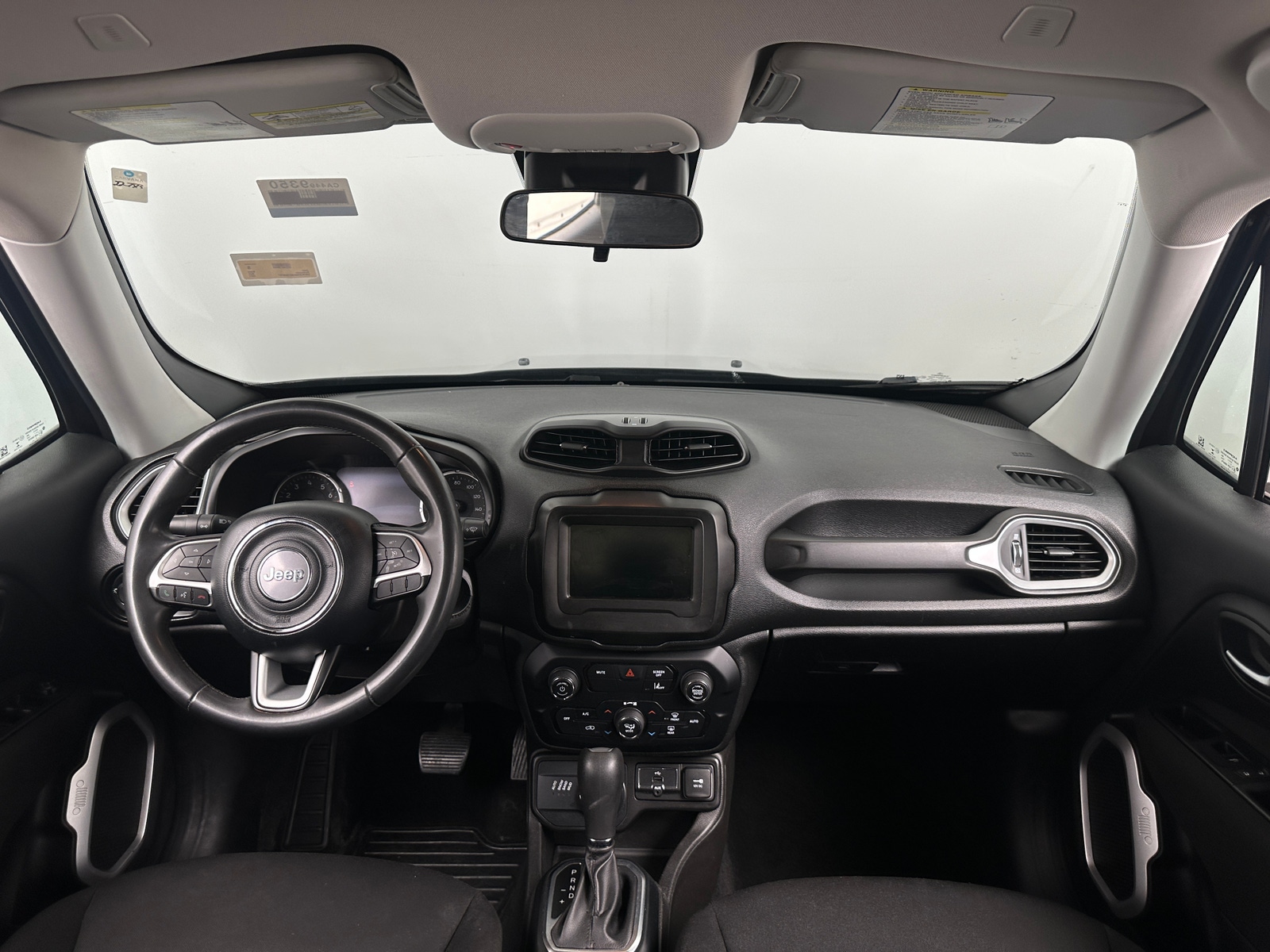 Thumbnail: 2021 Jeep Renegade - 3