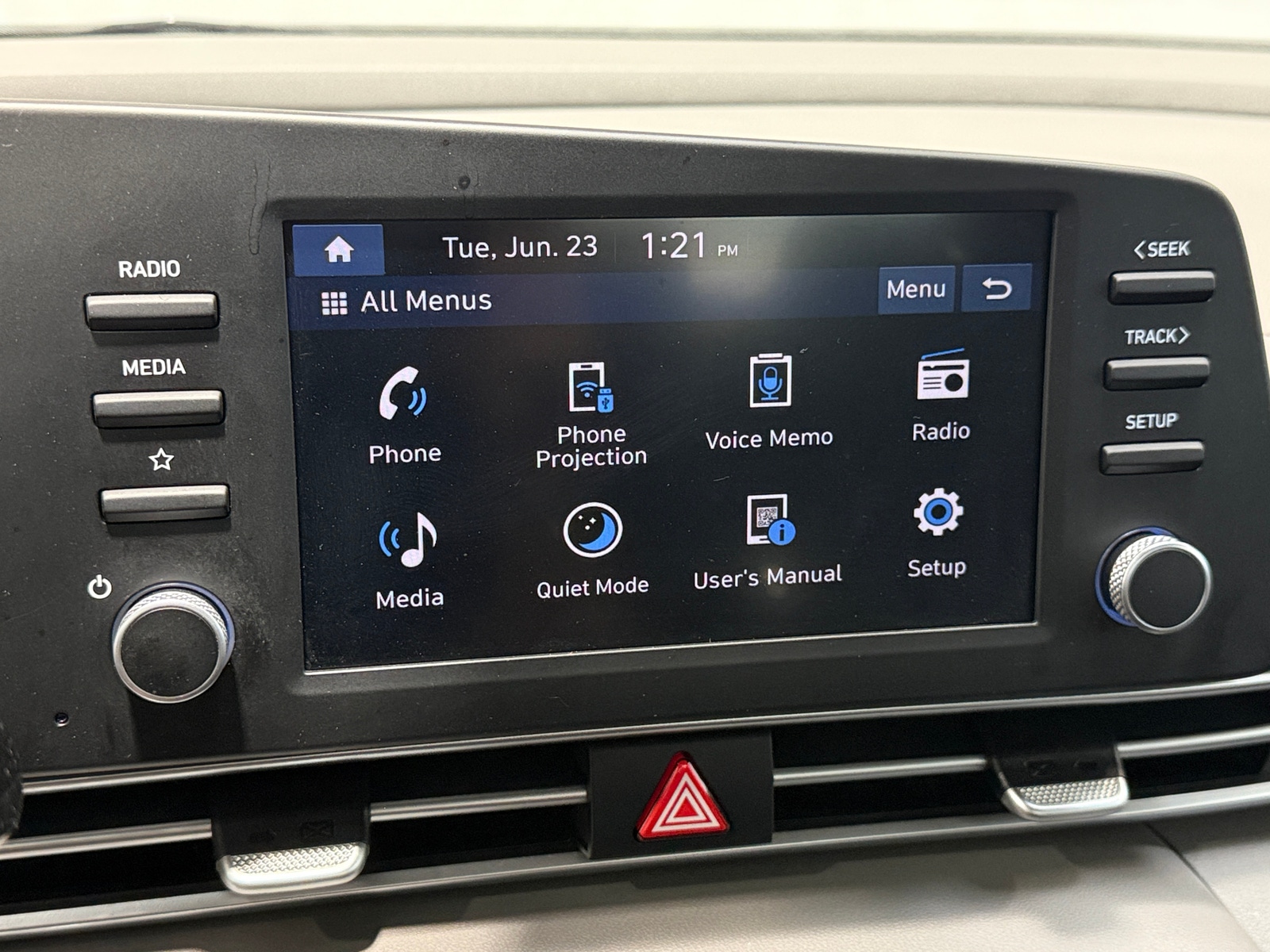 Thumbnail: 2025 Hyundai Elantra - 4
