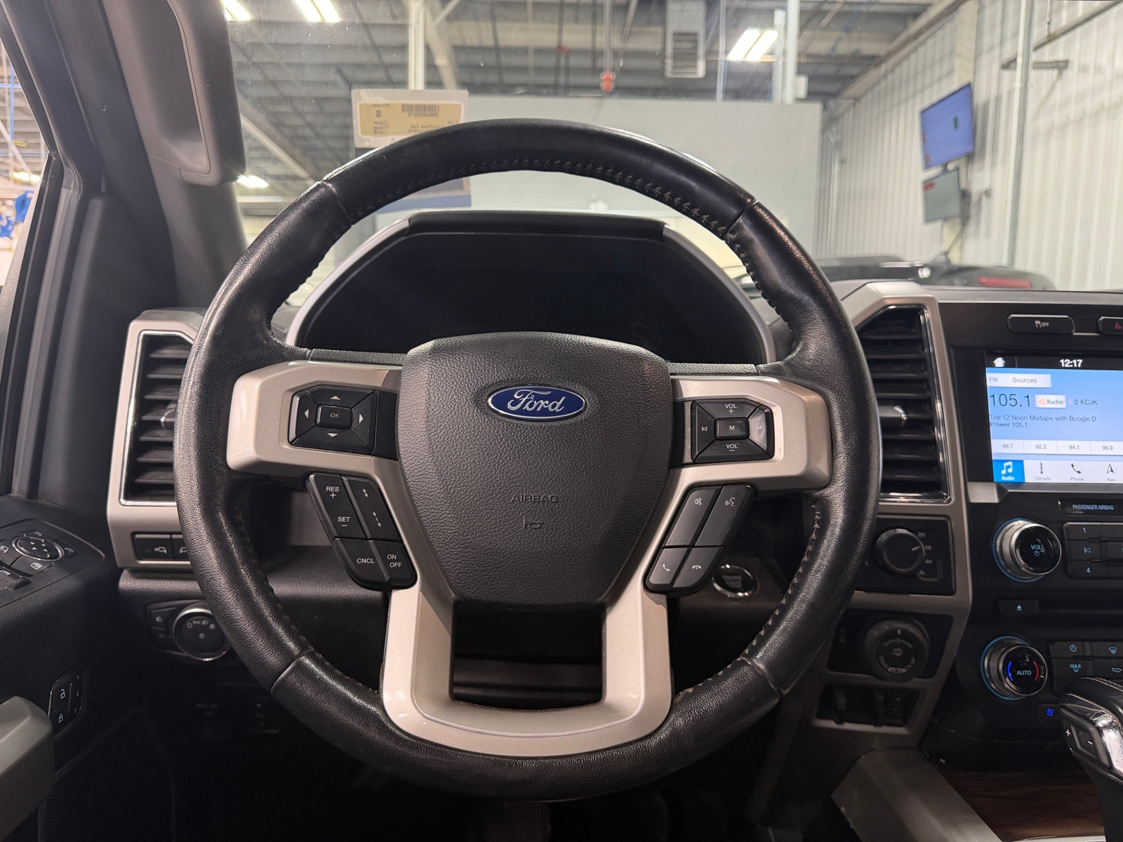Thumbnail: 2018 Ford Econoline - 4