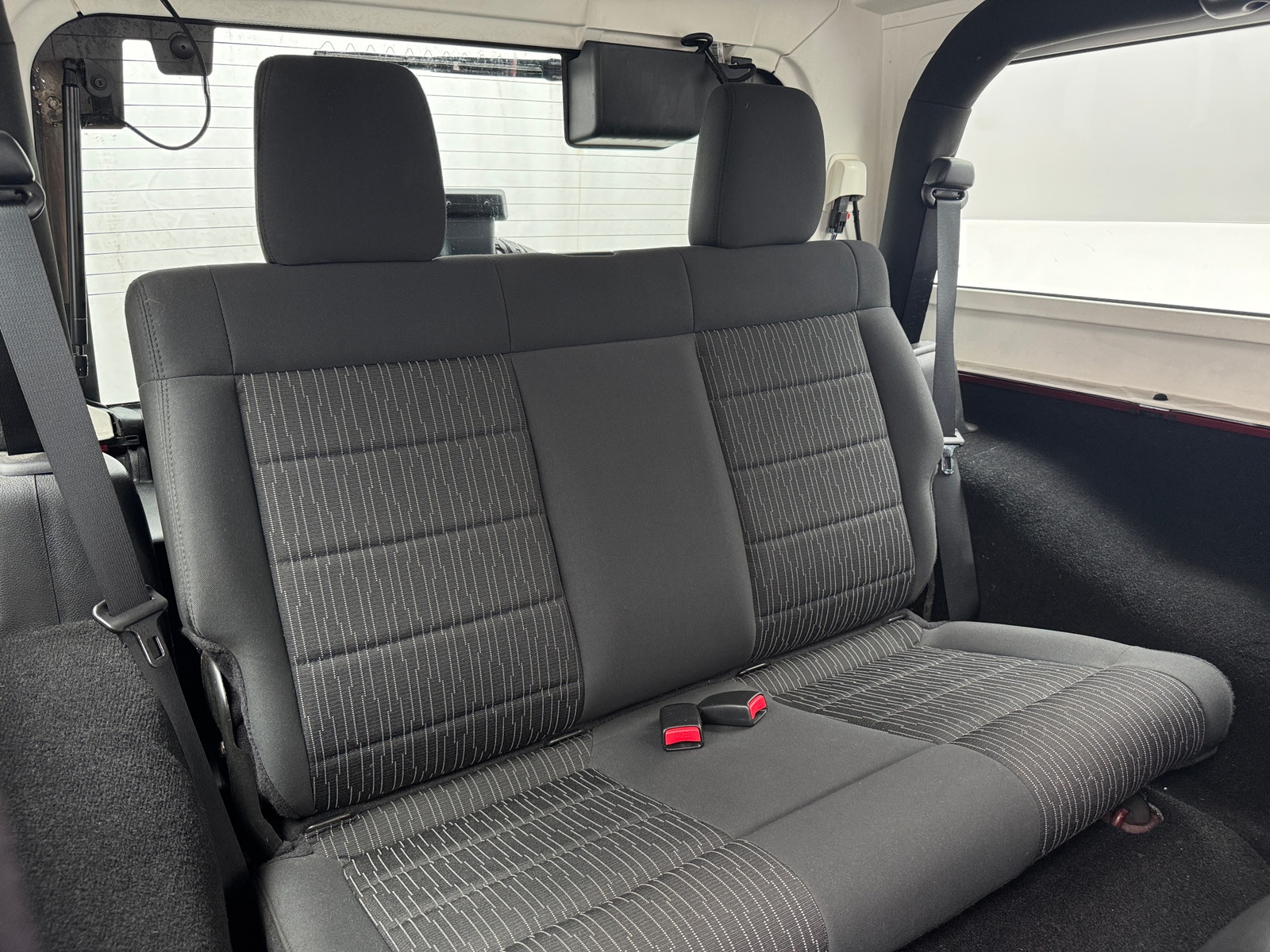 Thumbnail: 2012 Jeep Wrangler - 6