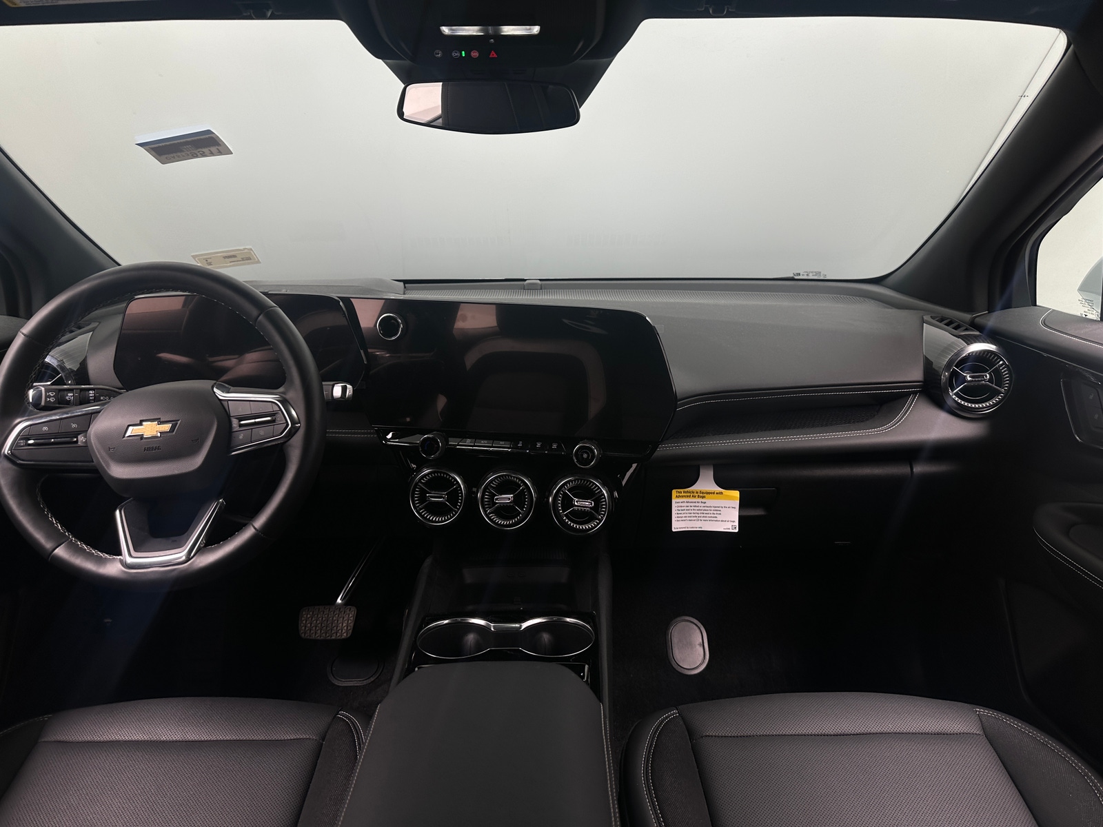 Thumbnail: 2024 Chevrolet Blazer EV - 3