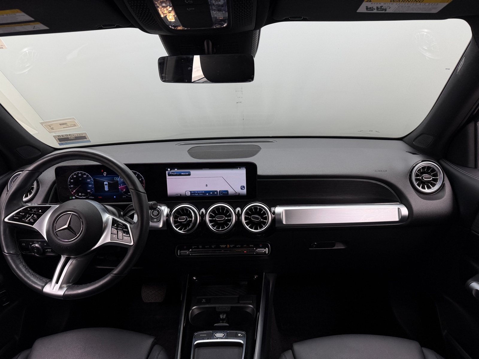 Thumbnail: 2024 Mercedes-Benz GLB - 2