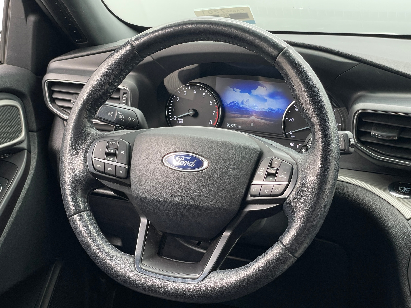Thumbnail: 2020 Ford Explorer - 4