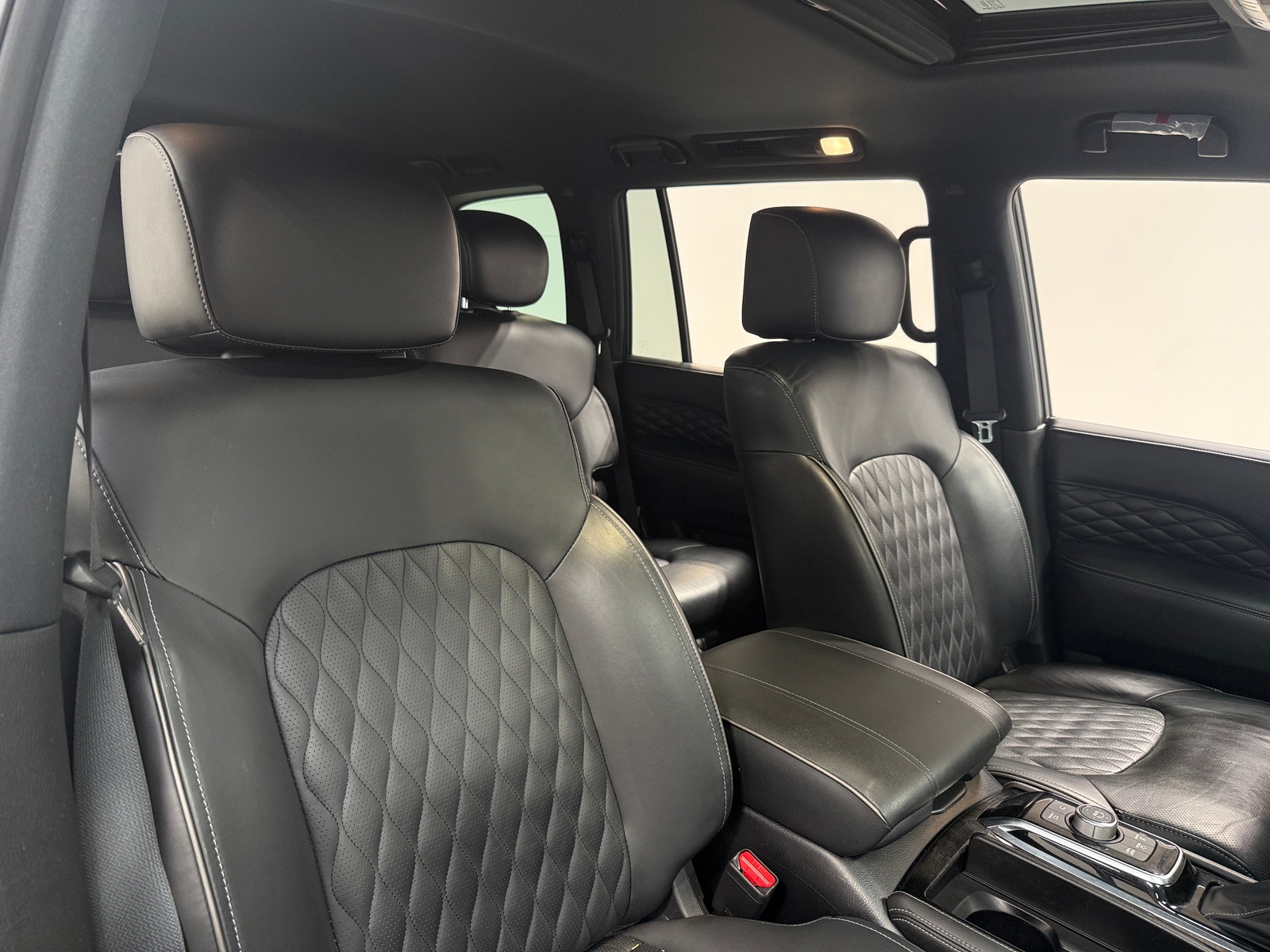 Thumbnail: 2023 INFINITI QX80 - 2