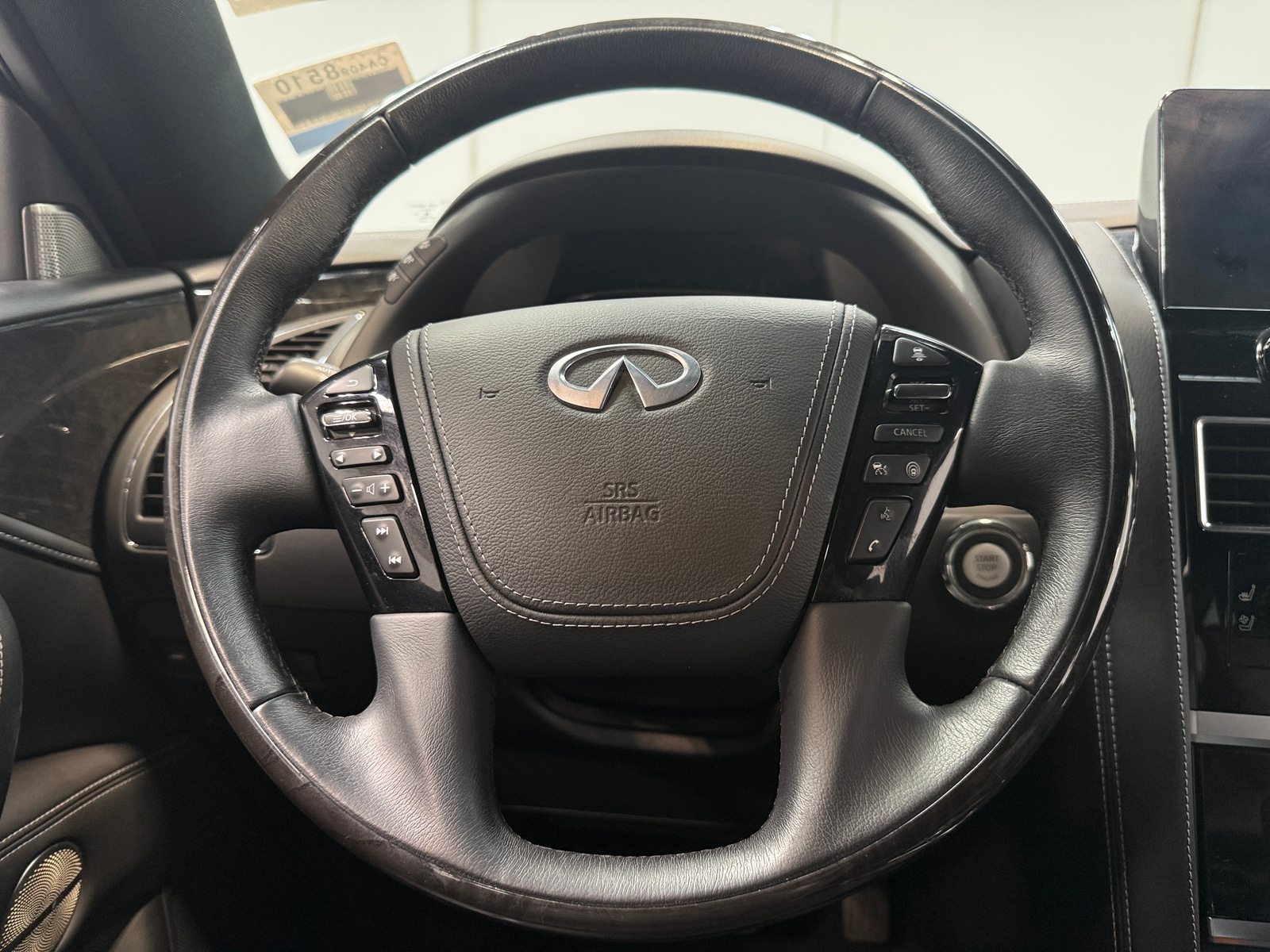 Thumbnail: 2023 INFINITI QX80 - 5
