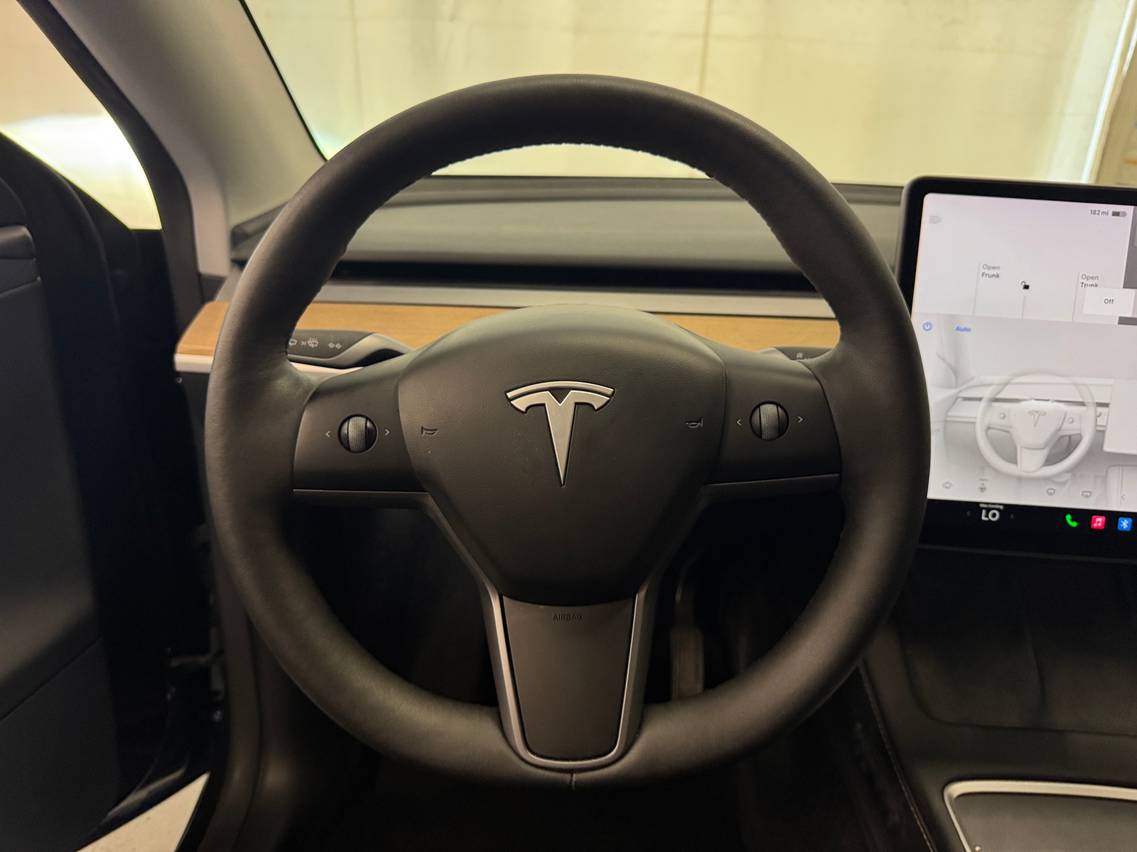 Thumbnail: 2024 Tesla Model Y - 4