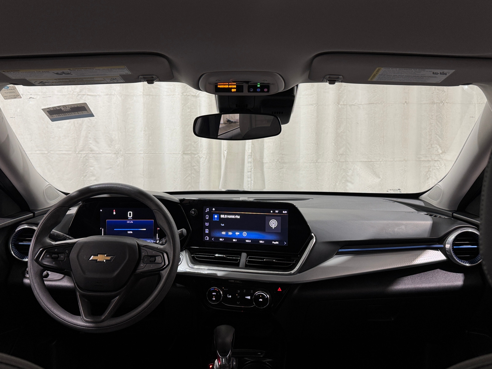 Thumbnail: 2025 Chevrolet Trax - 3