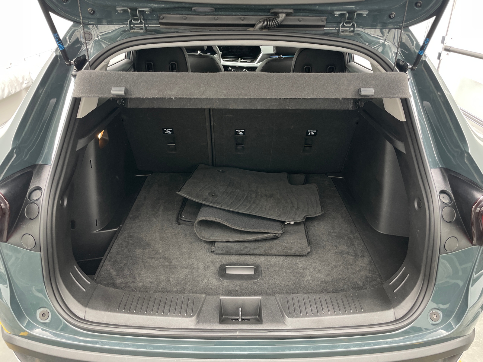 Thumbnail: 2025 Chevrolet Trax - 7