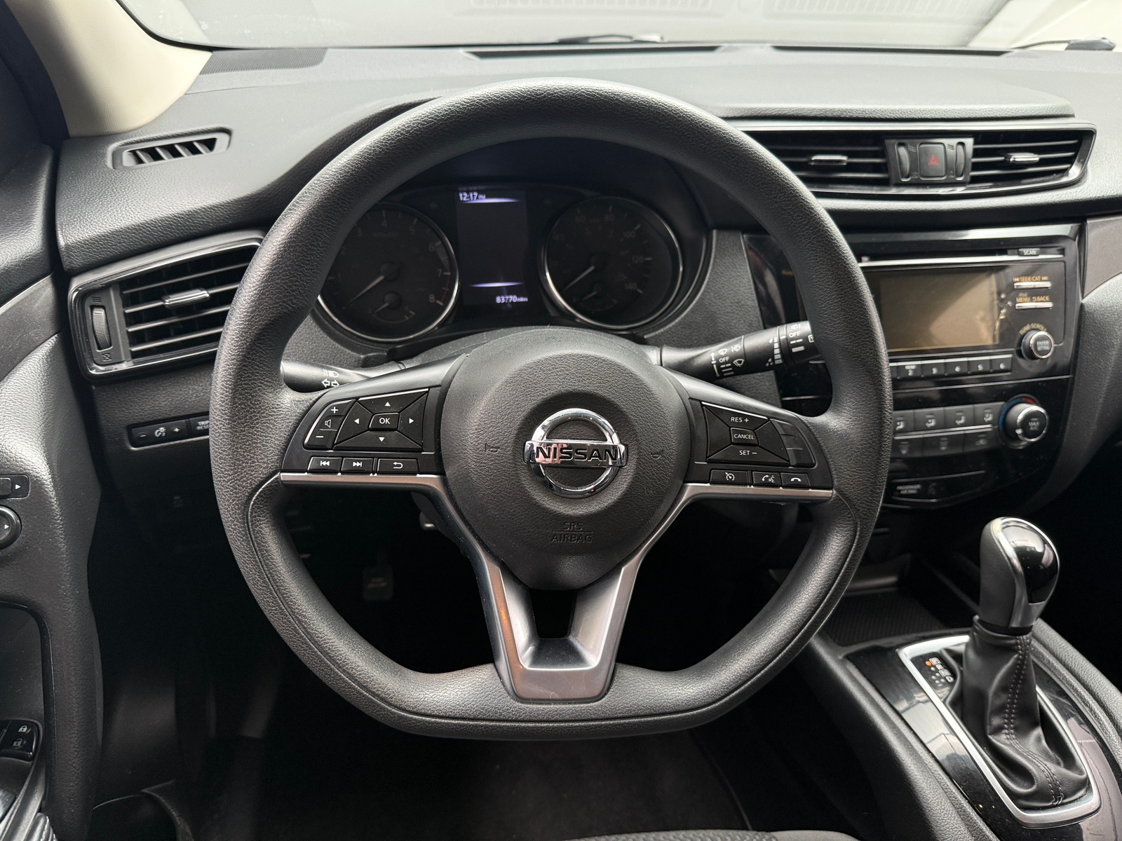 Thumbnail: 2017 Nissan Rogue Sport - 5