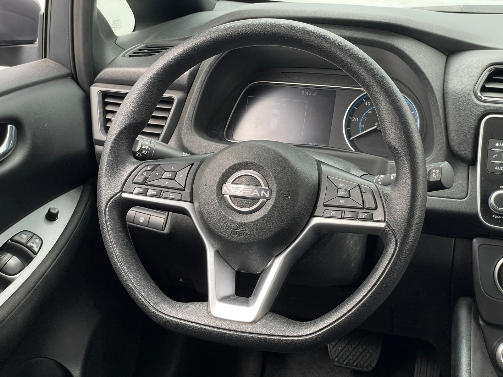 Thumbnail: 2025 Nissan Leaf - 5