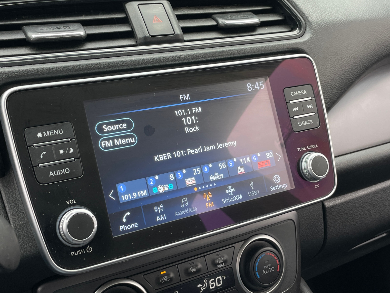 Thumbnail: 2025 Nissan Leaf - 4