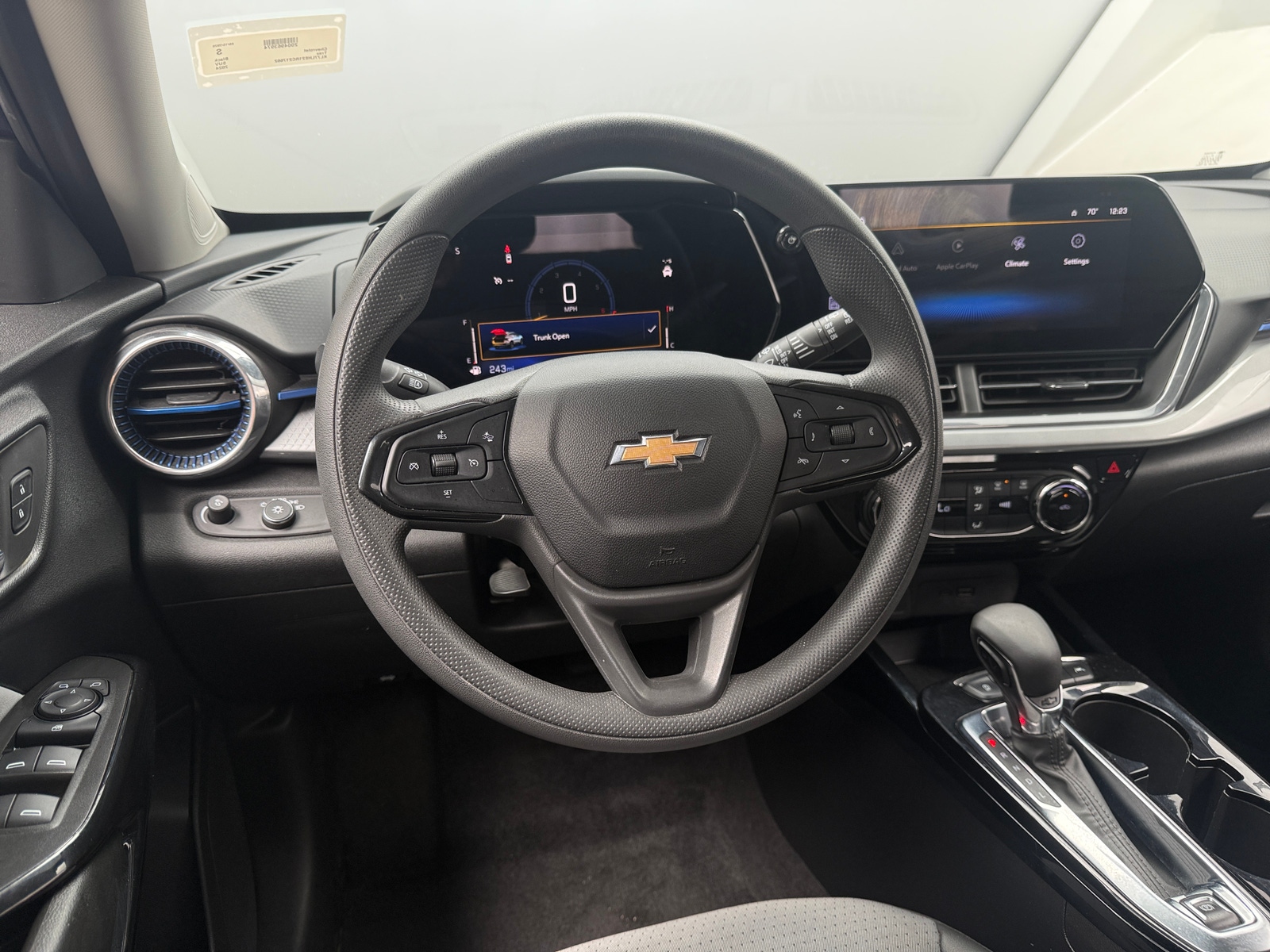 Thumbnail: 2024 Chevrolet Trax - 5