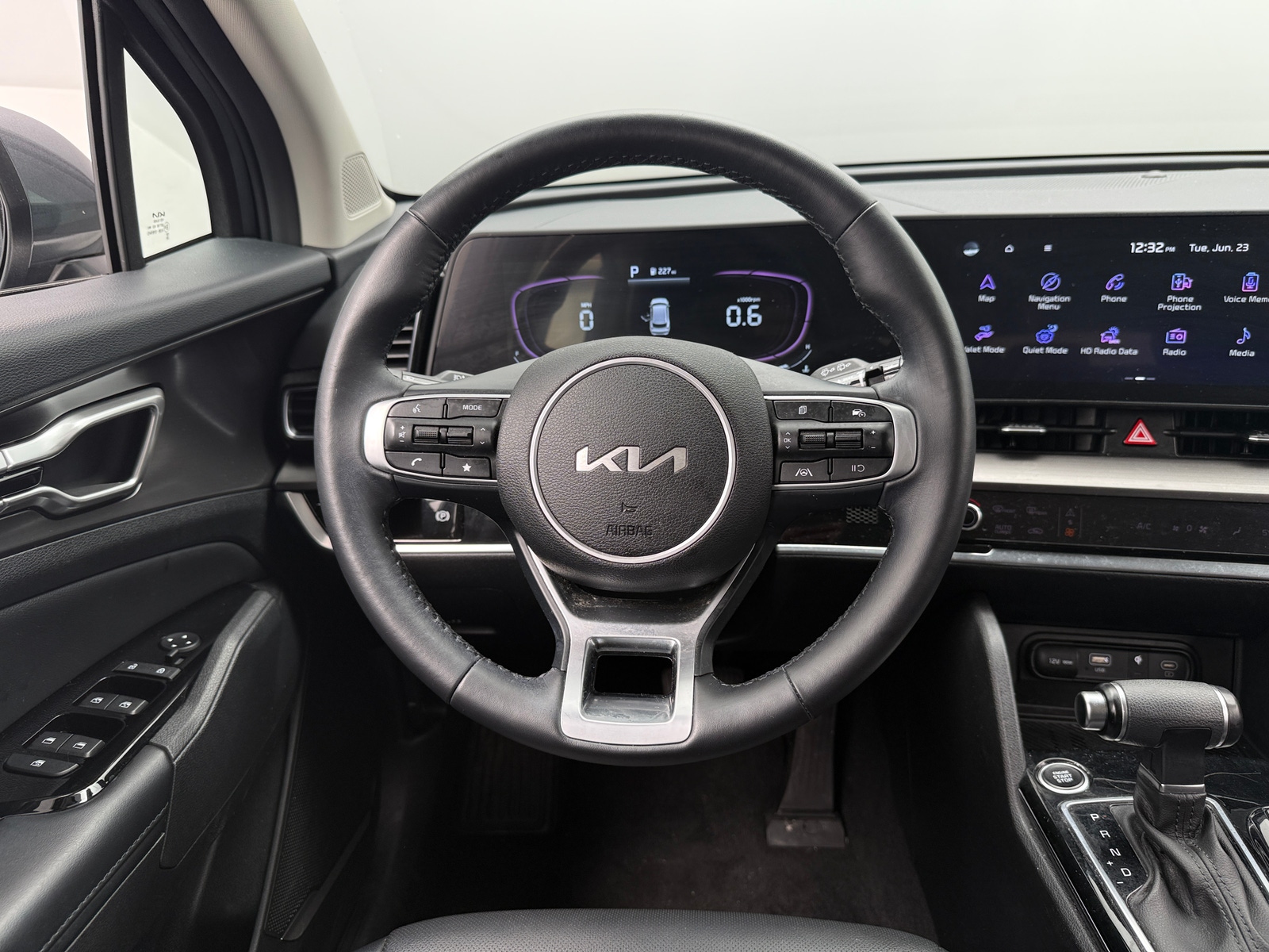 Thumbnail: 2023 Kia Sportage - 4