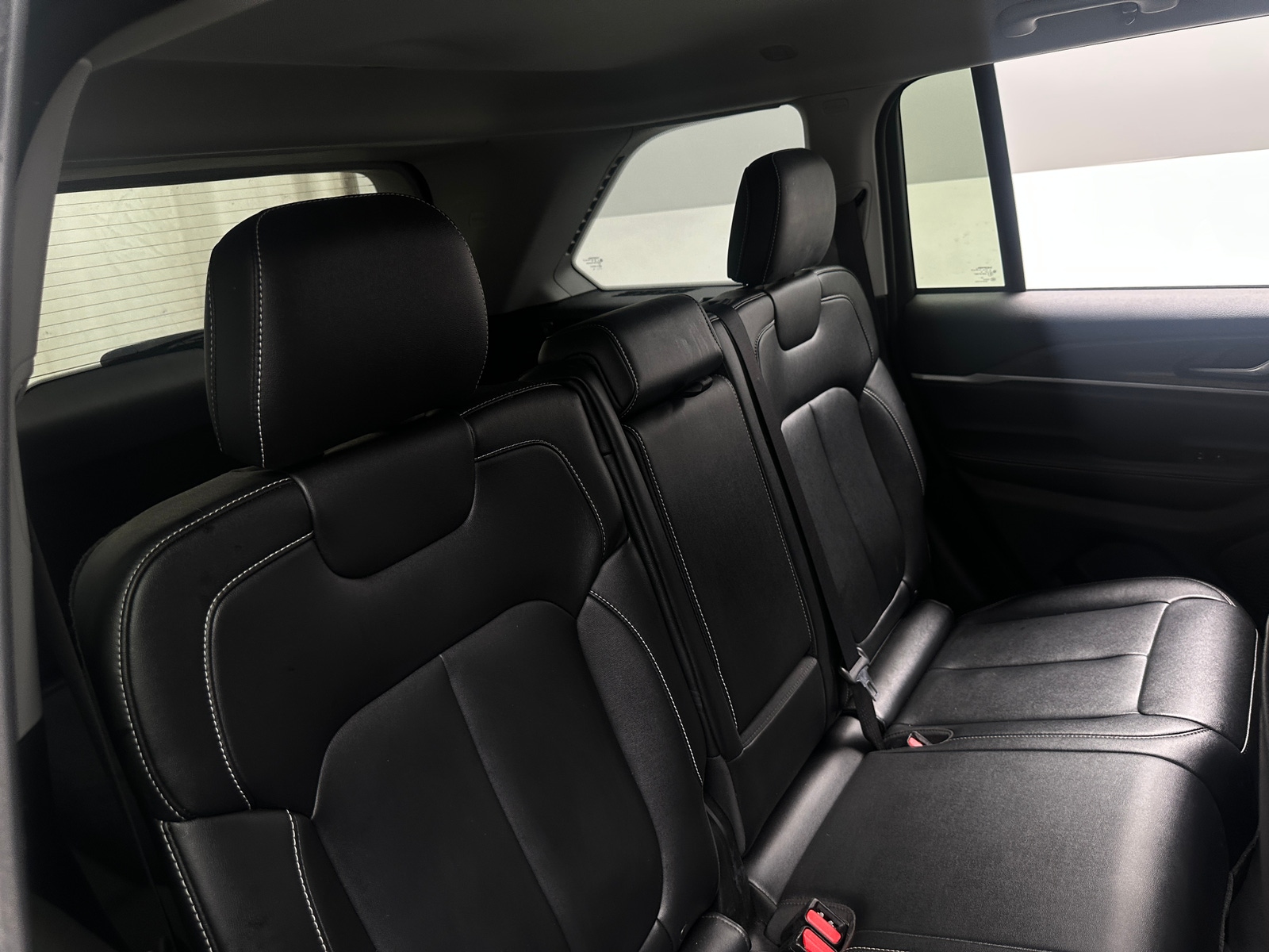 Thumbnail: 2023 Jeep Grand Cherokee - 5