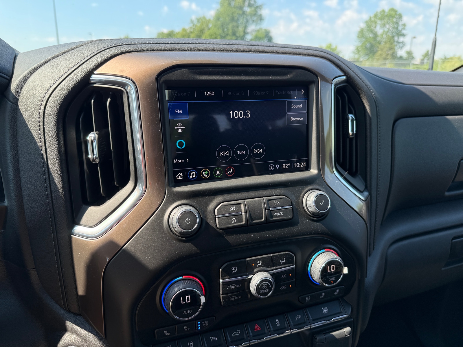 Thumbnail: 2022 Chevrolet Silverado 3500 - 3